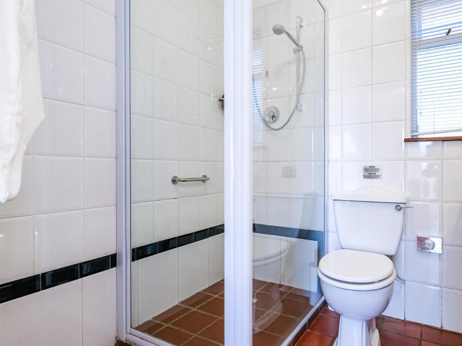Standard Double or Twin Room with Sea View - Photo 5