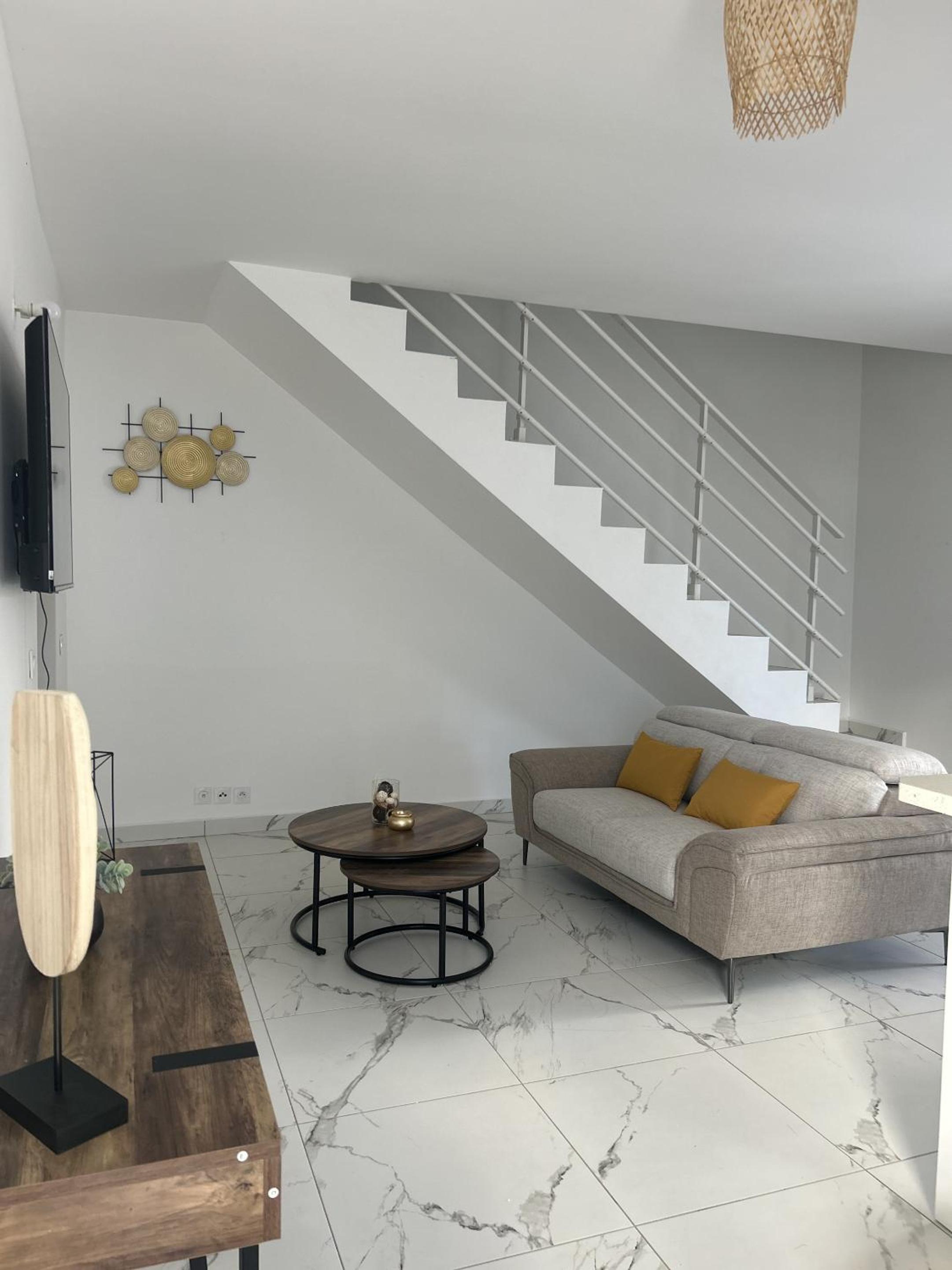 Three-Bedroom House photo 1