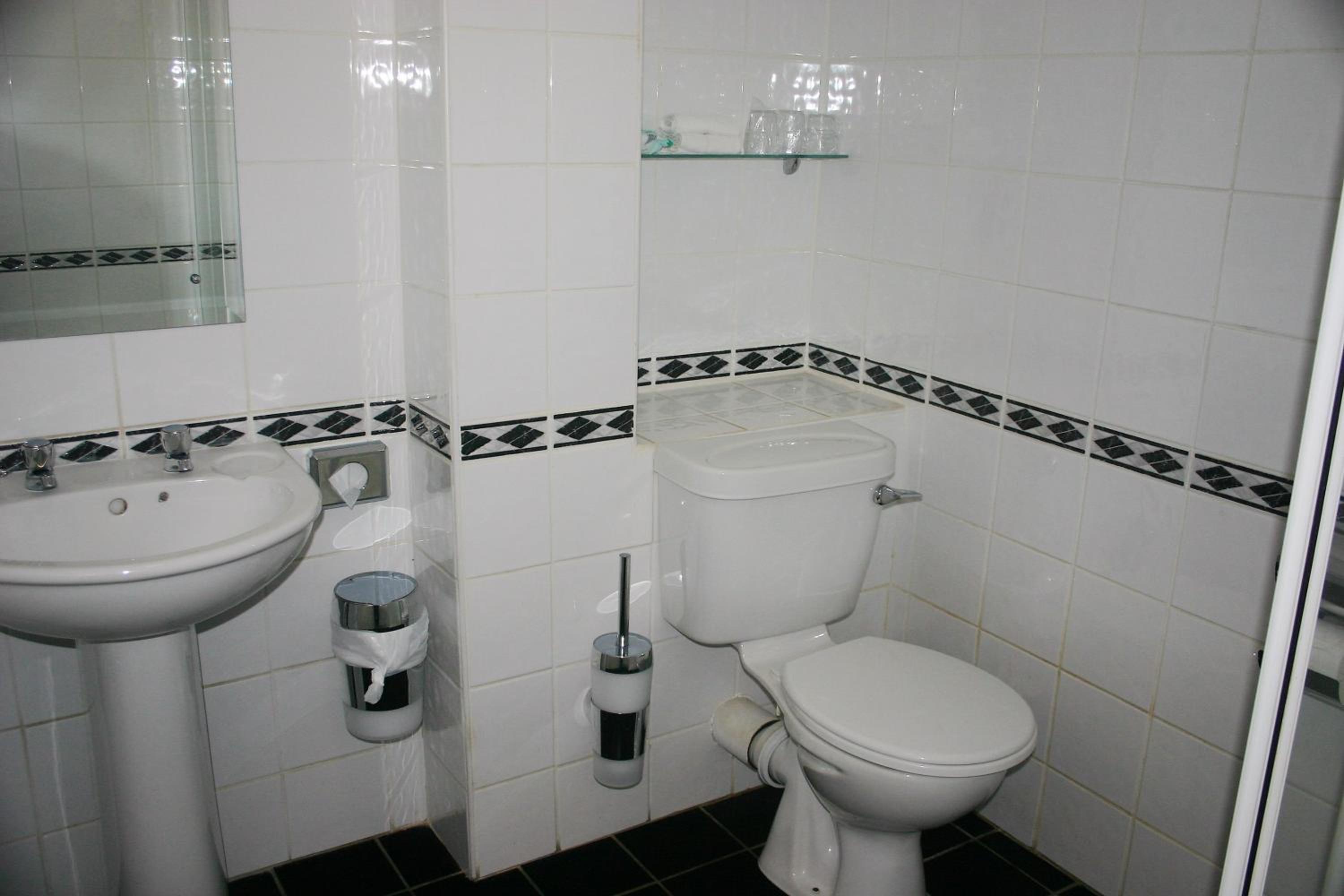 Double Room - Photo 46