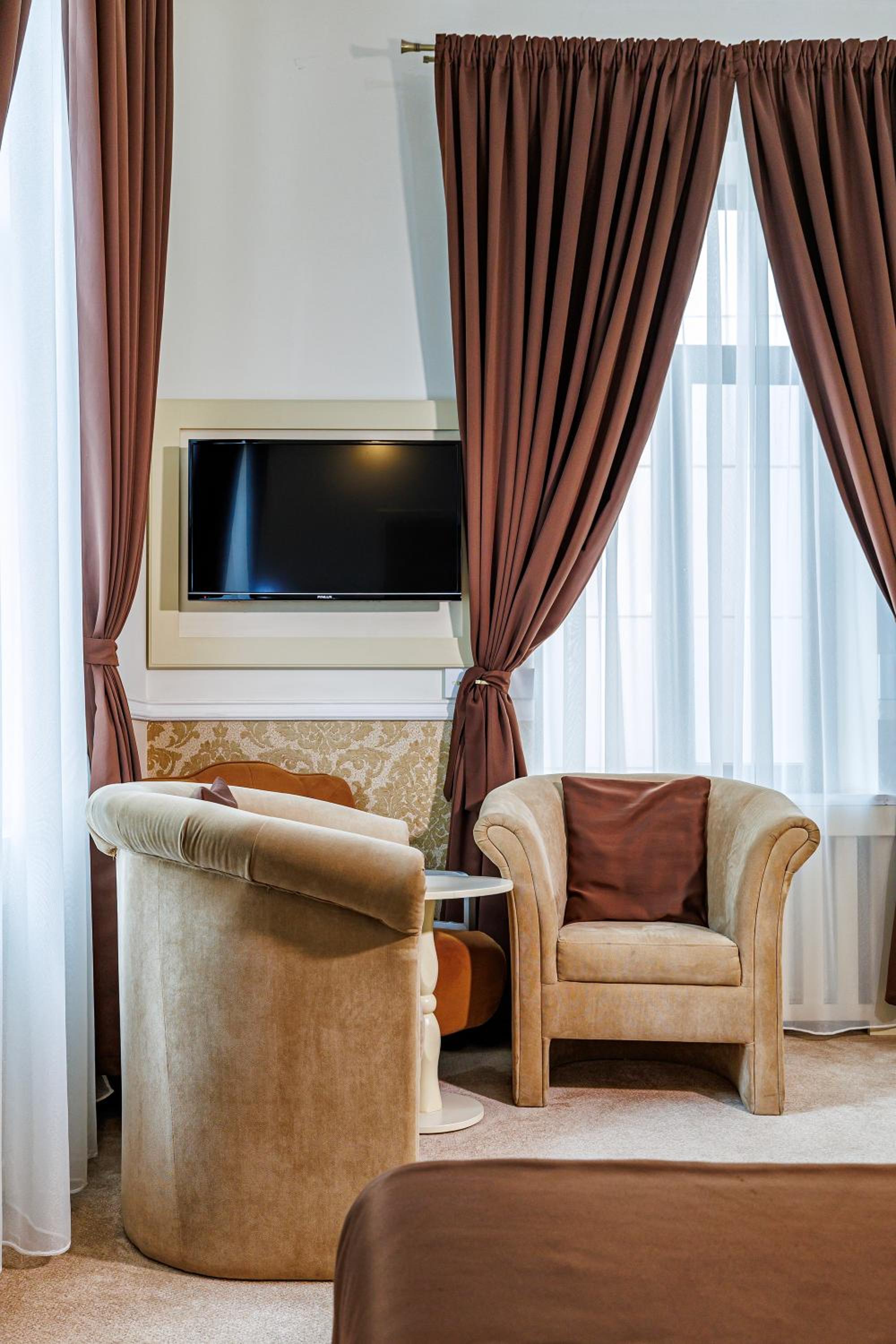 Deluxe Double or Twin Room photo 2