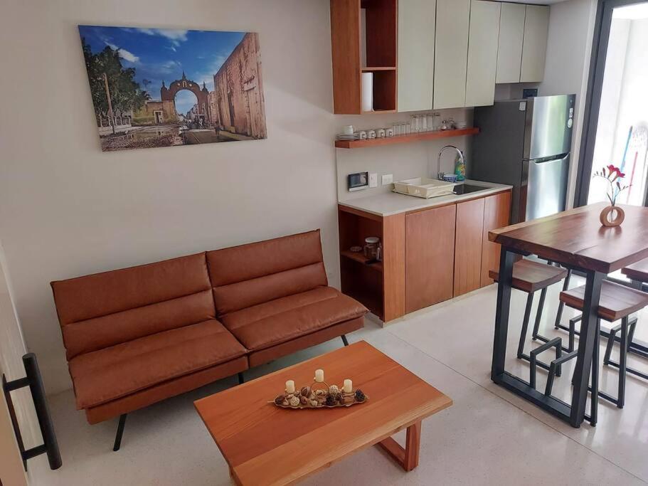 One-Bedroom Apartment photo 2