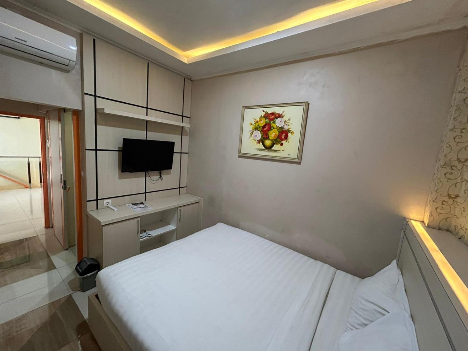 Standard Double Room photo 3
