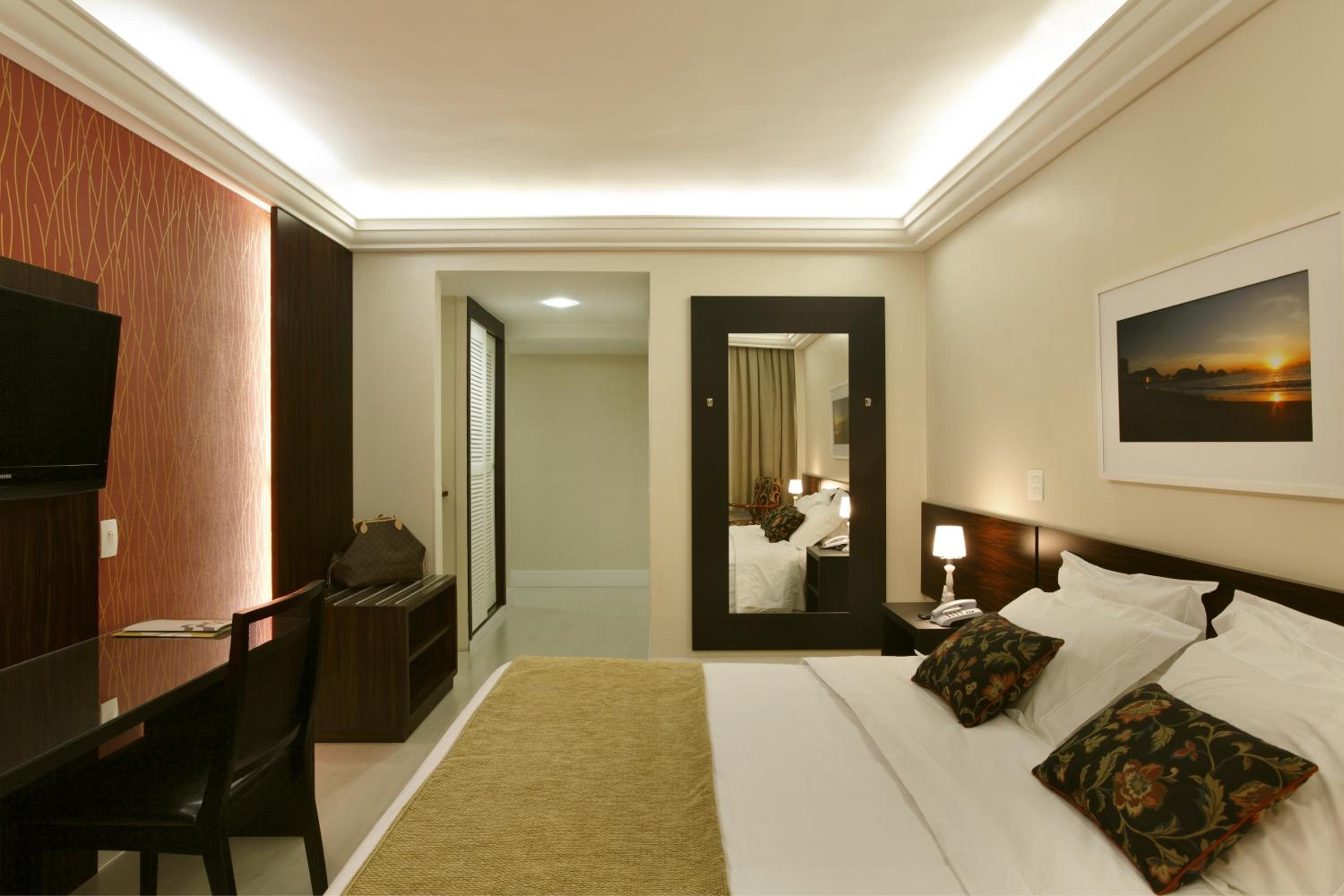 Deluxe Twin Room - Photo 8
