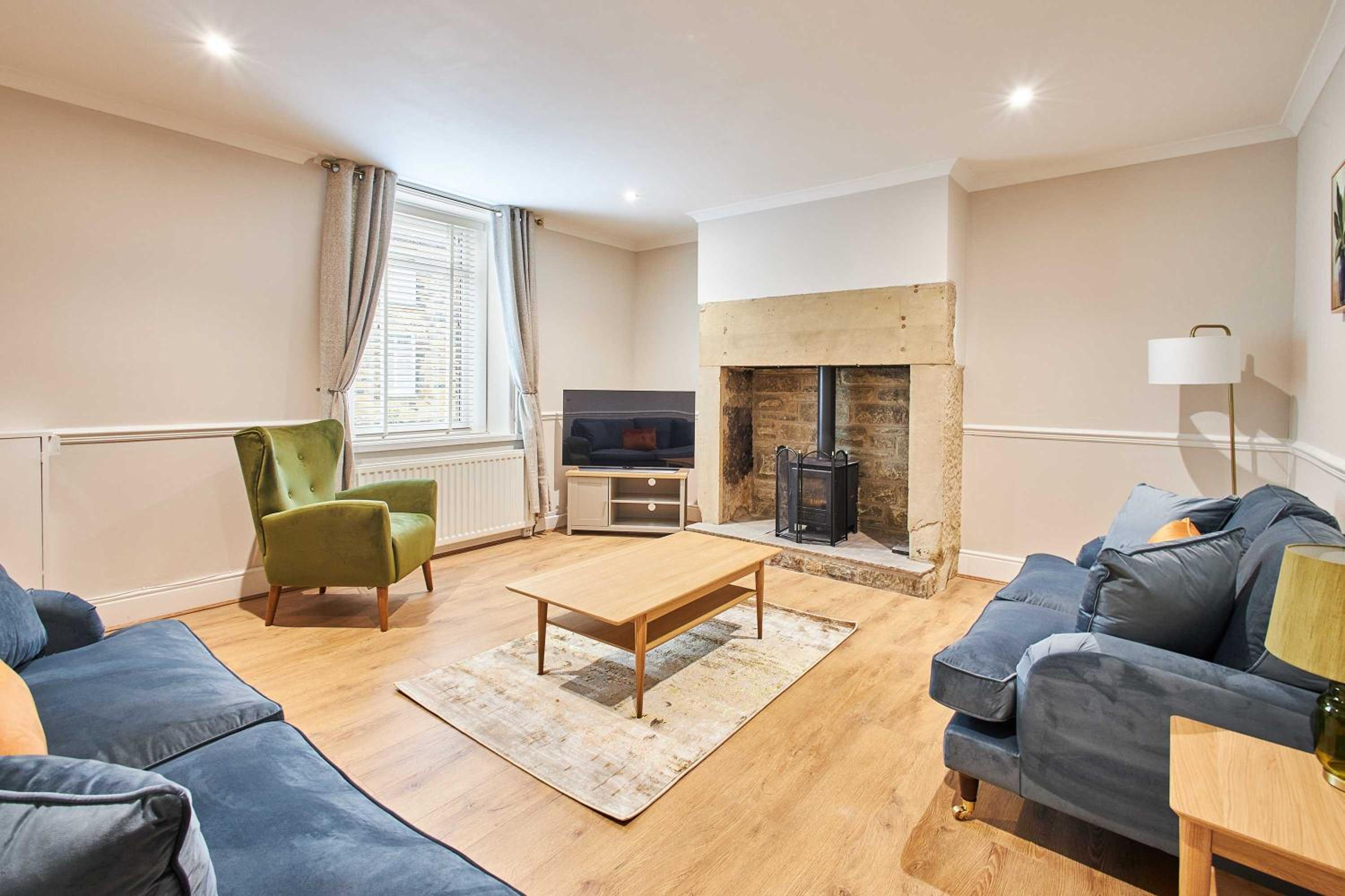 Three-Bedroom House photo 2