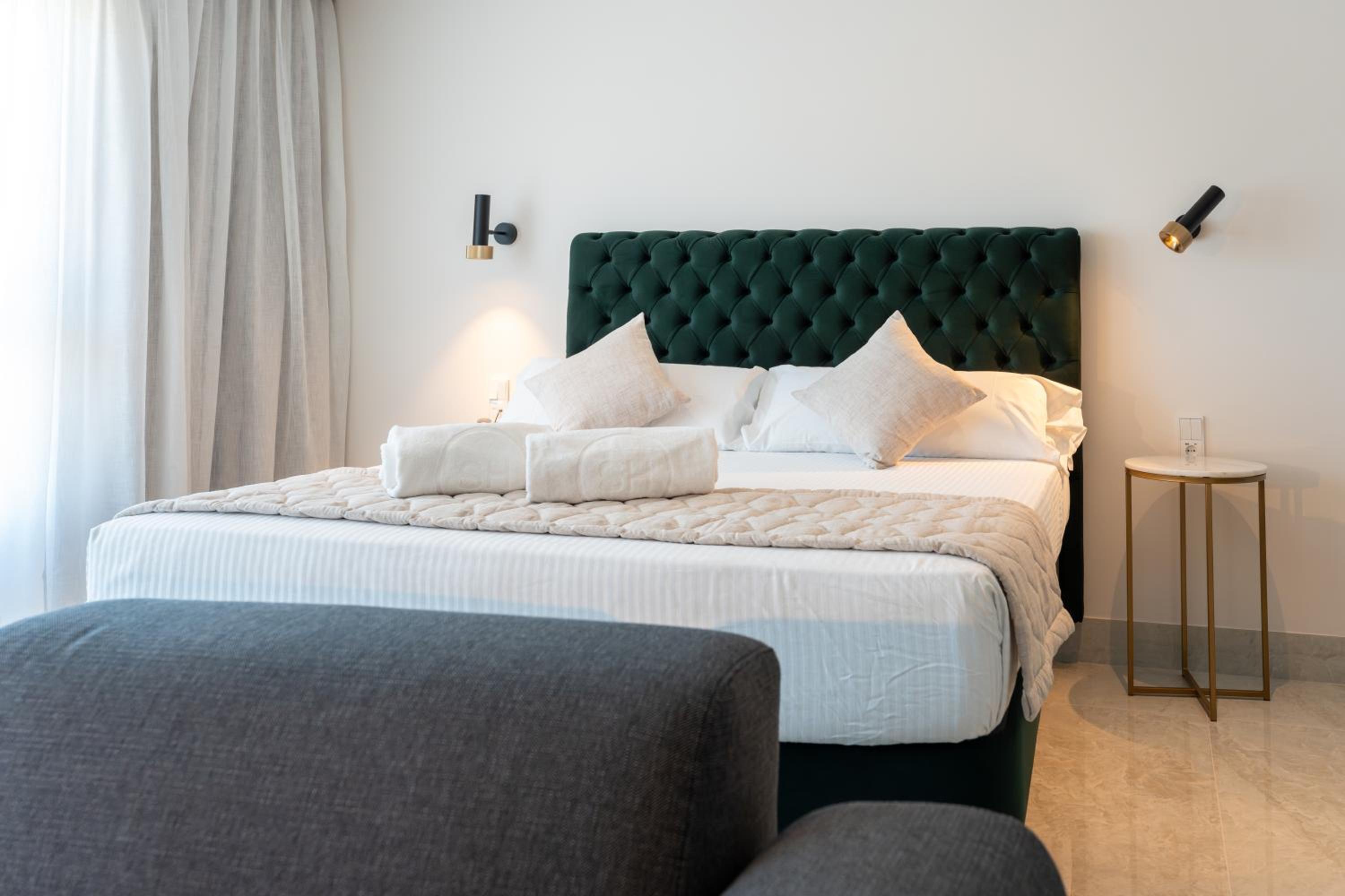 Junior Suite - Photo 13