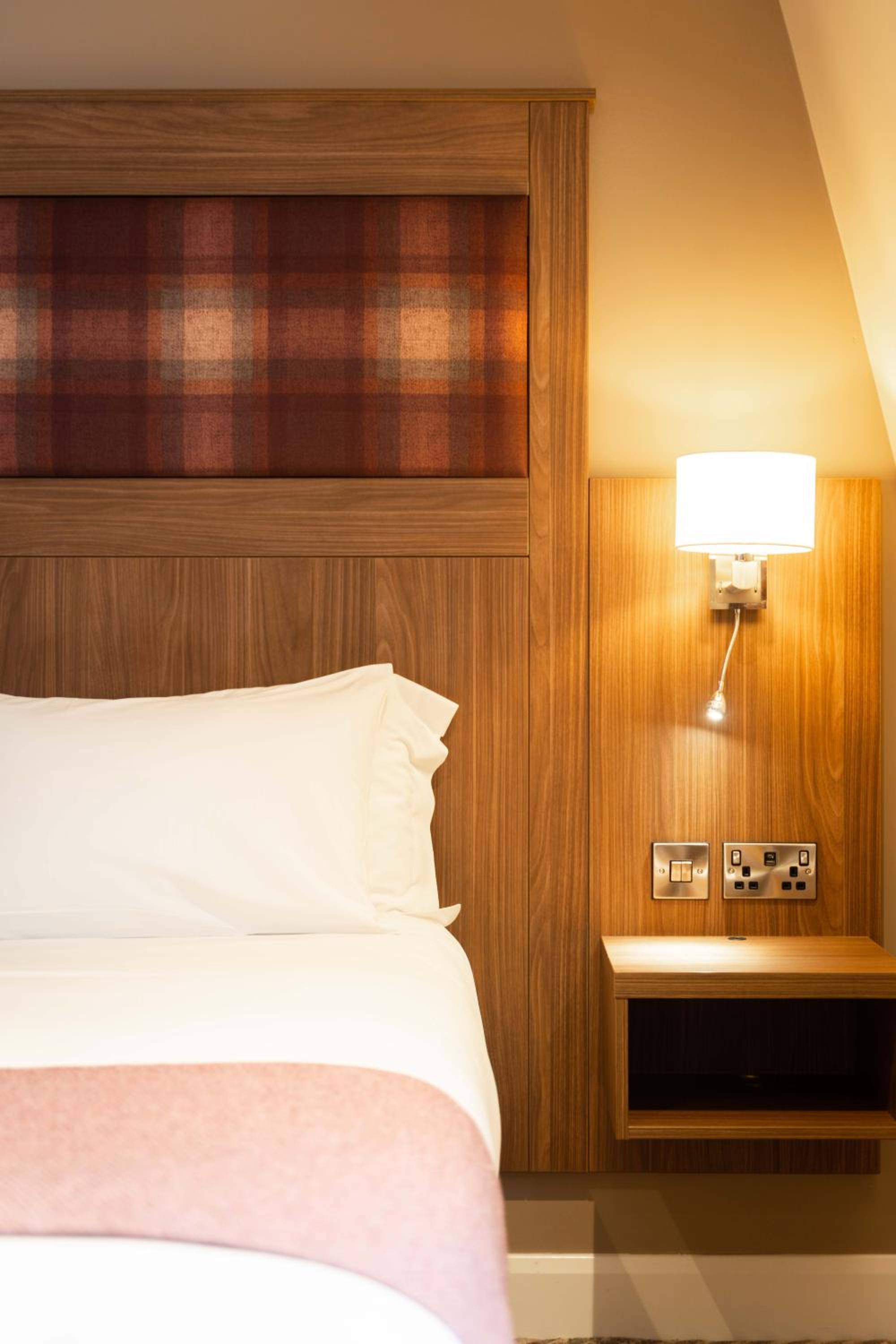 Deluxe Suite photo 1