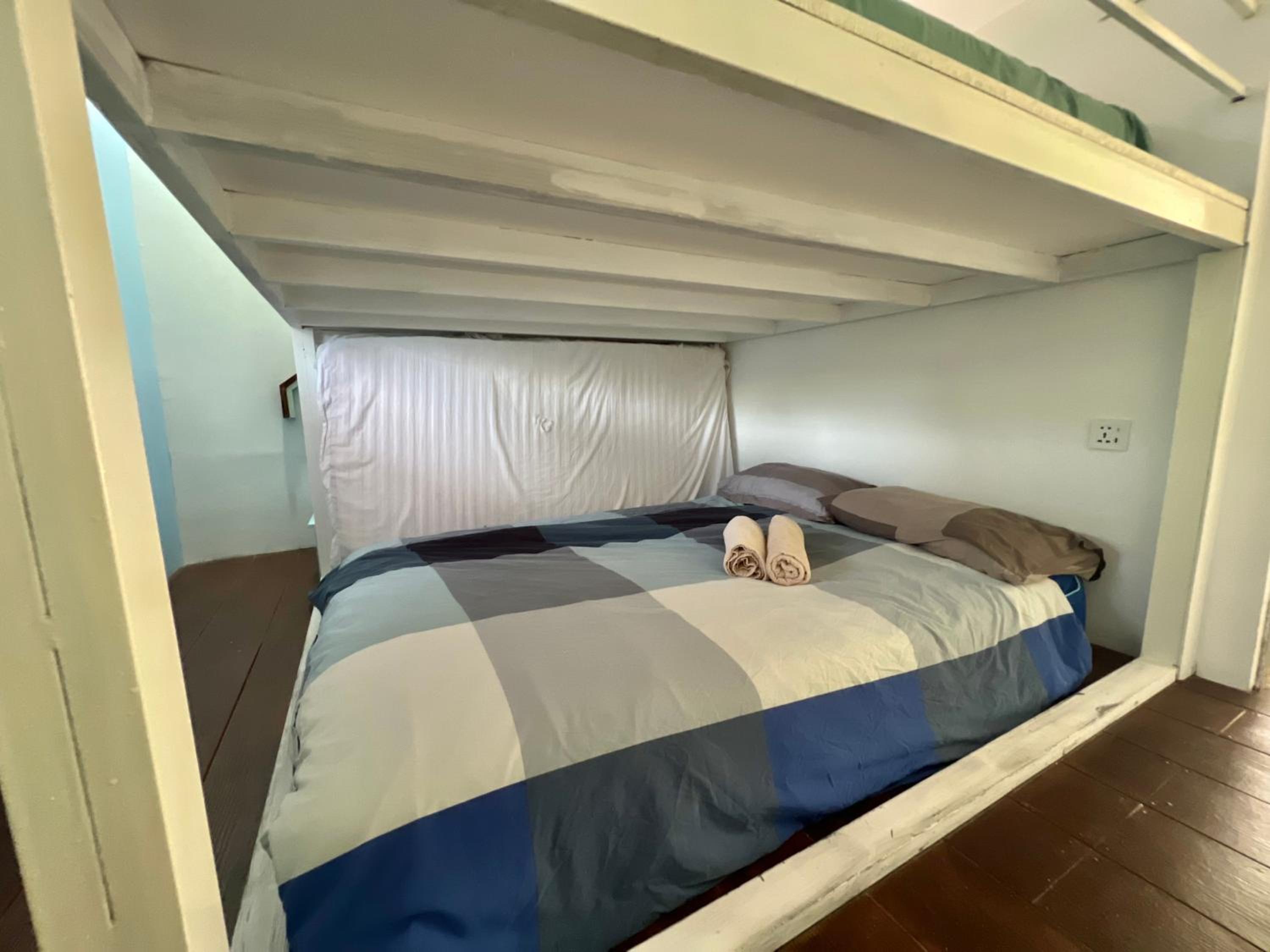 Double Room with Shared Bathroom