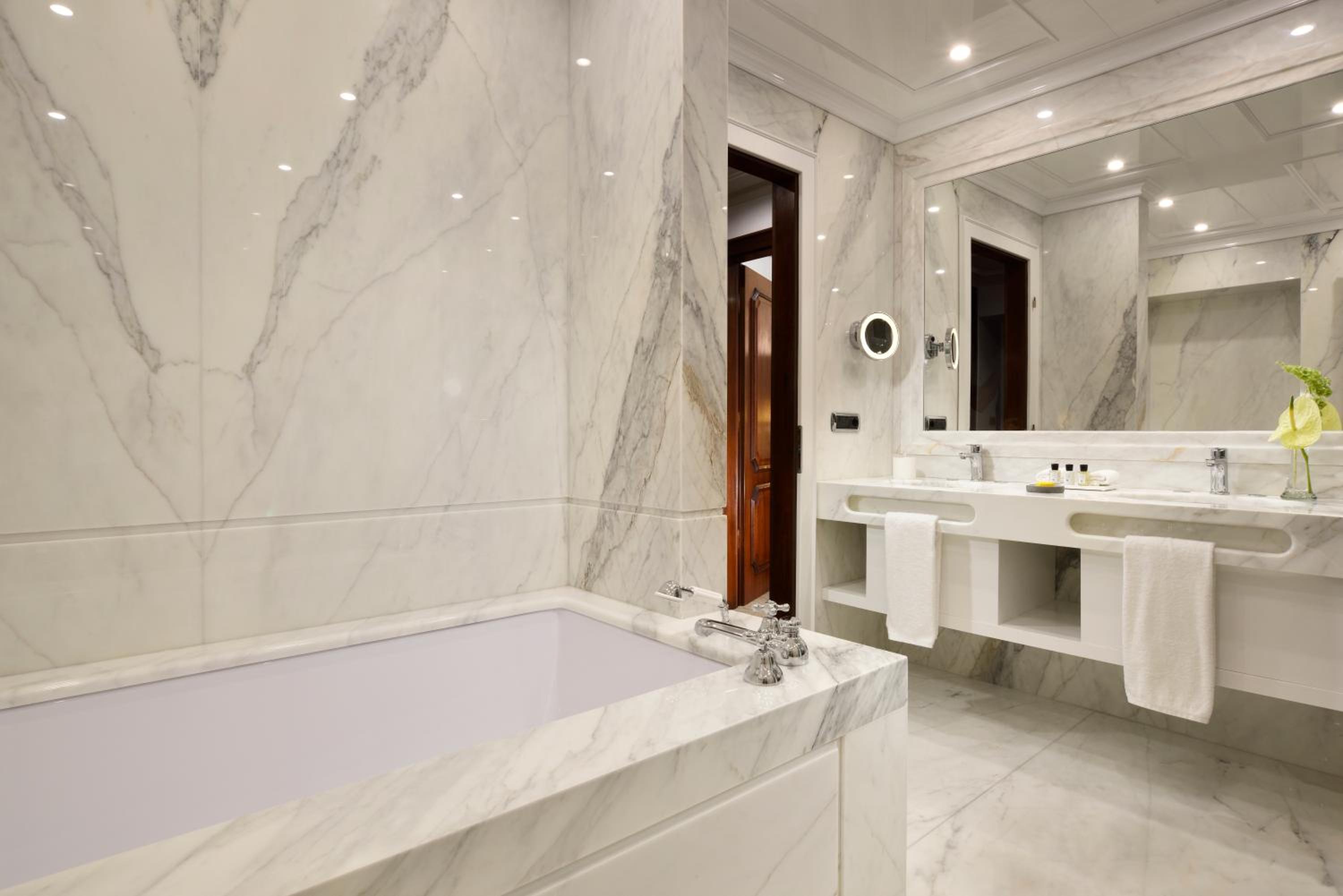 Borghese Suite