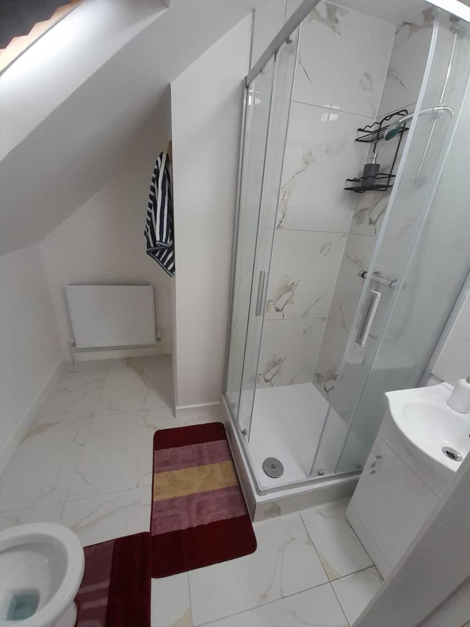 Deluxe Double Room with Shower photo 2