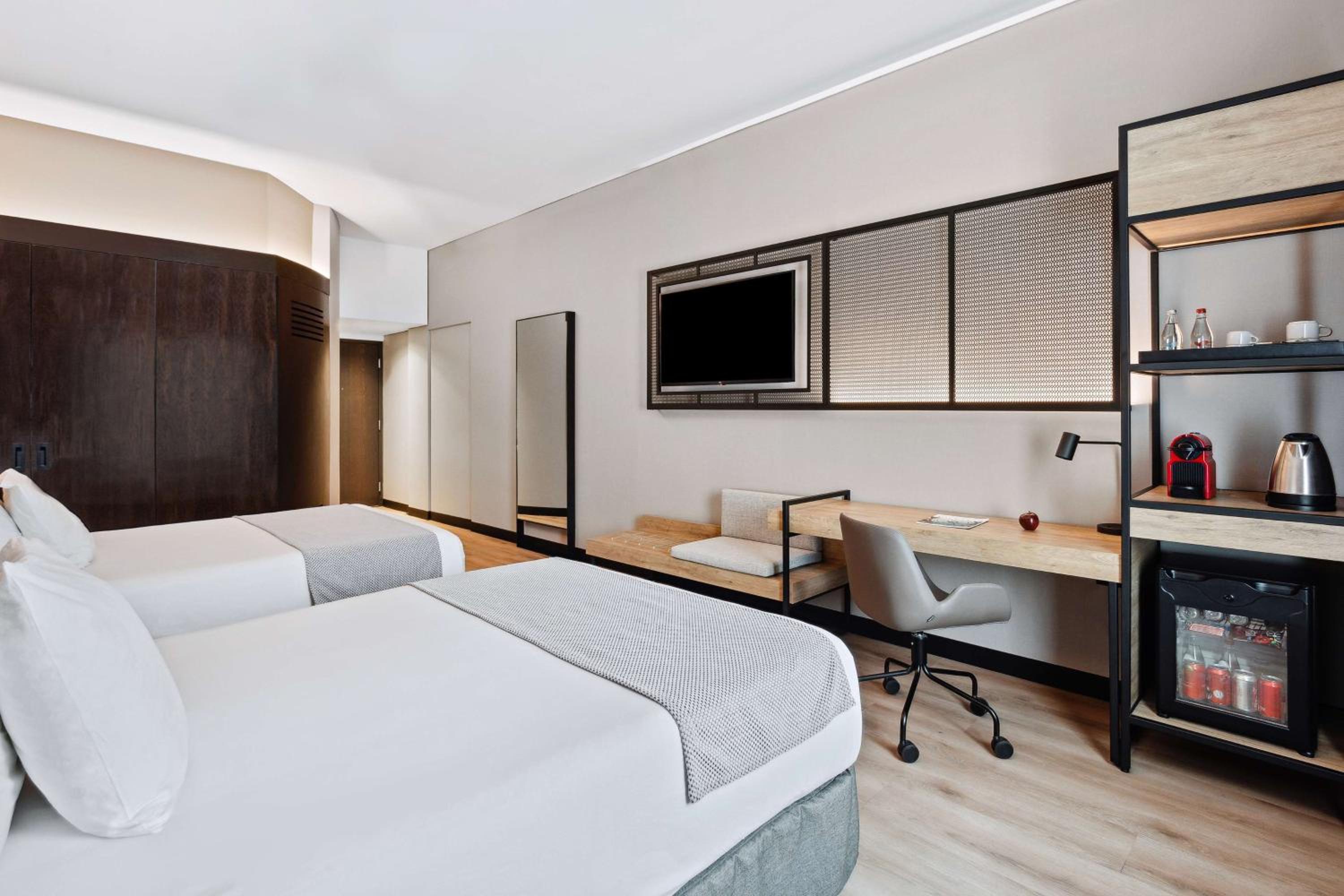 Premium Room - Photo 5