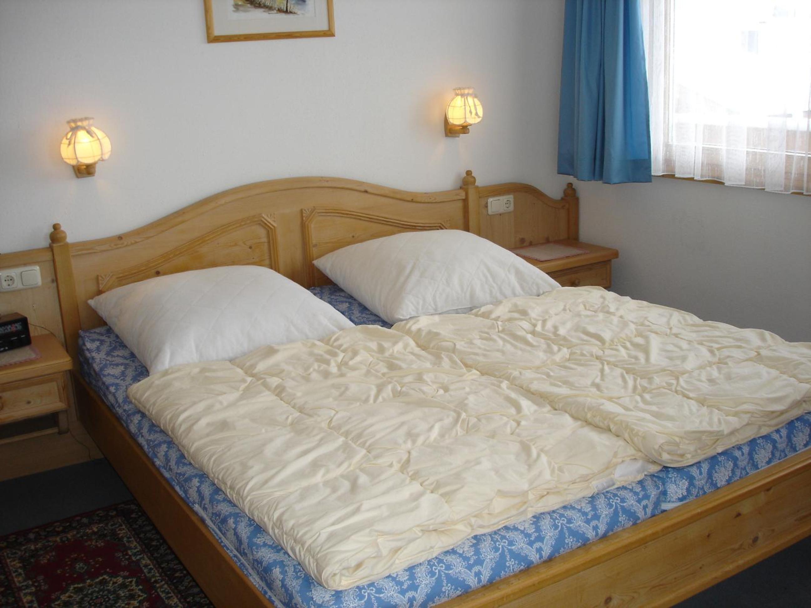 Apartment with Mountain View photo 3