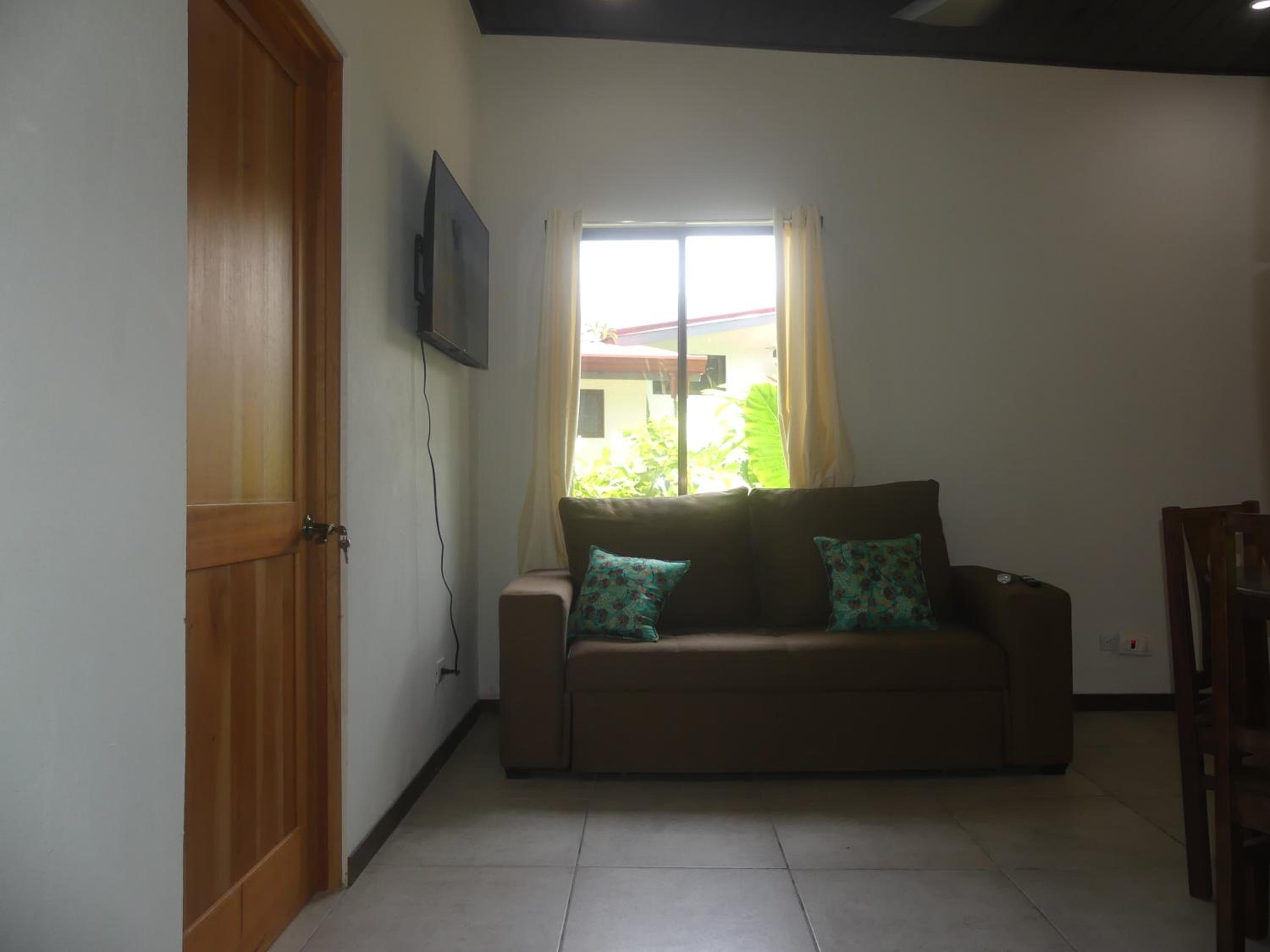 Two-Bedroom House photo 3