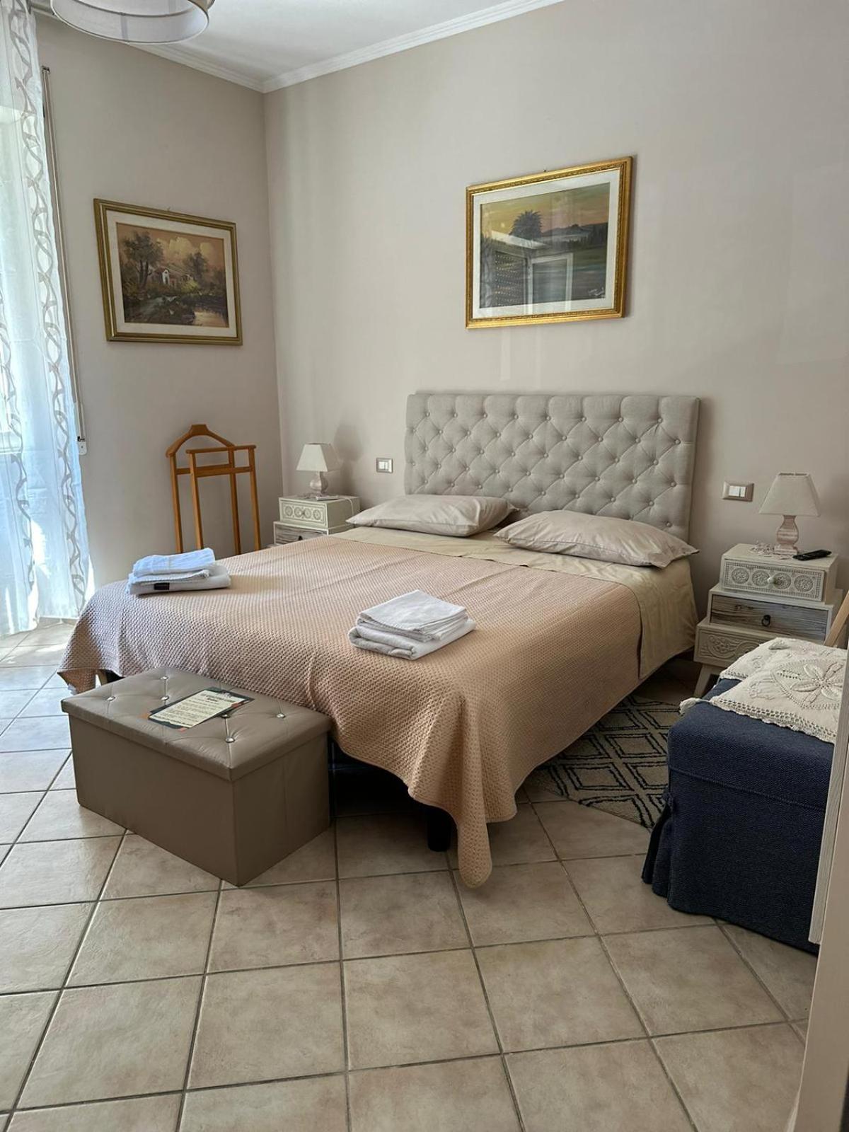 Triple Room with Private External Bathroom