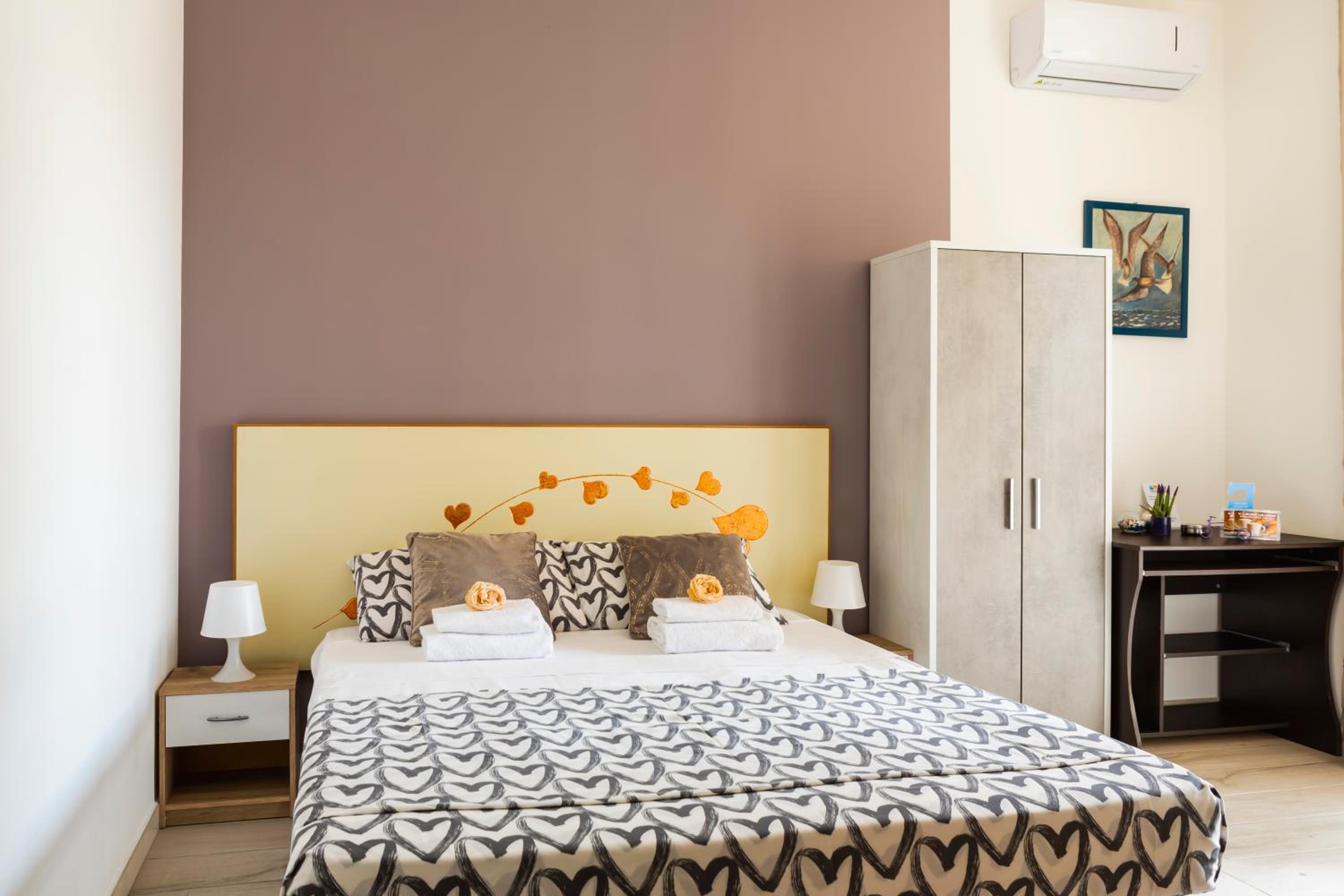 Double Room with Terrace - Photo 16