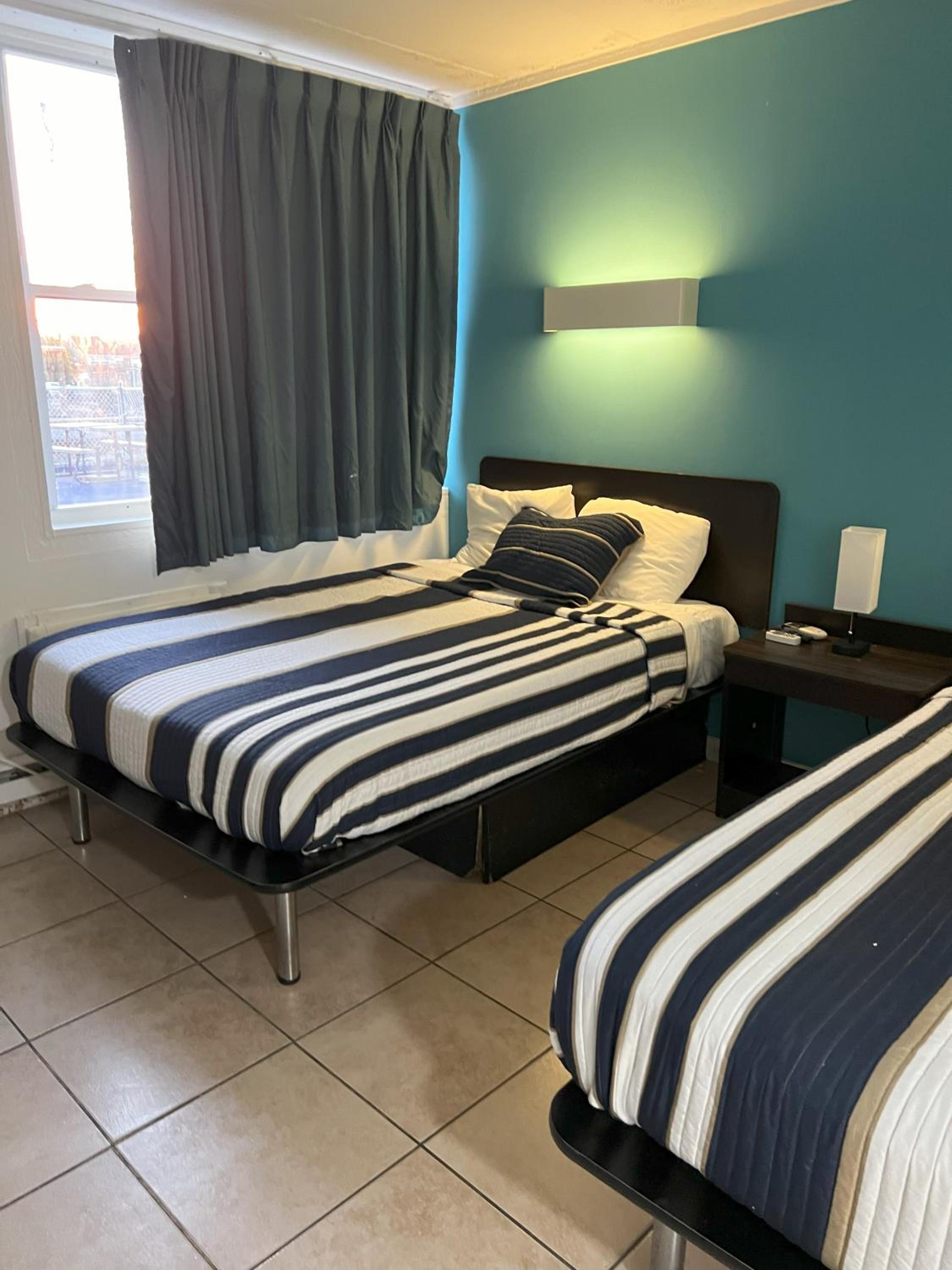 Double Room with Two Double Beds - Non-Smoking