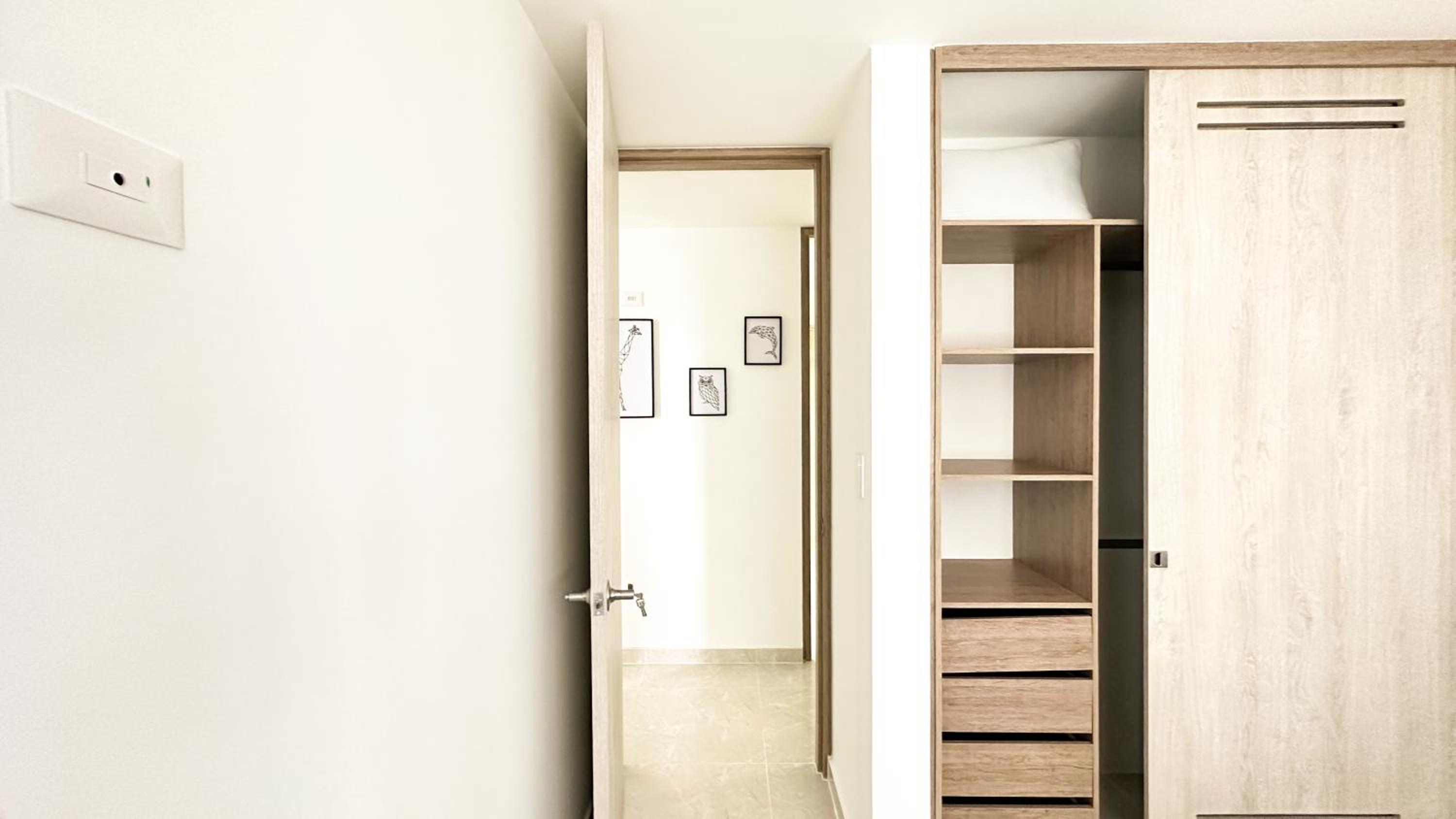 Two-Bedroom Deluxe Apartment with Balcony photo 2