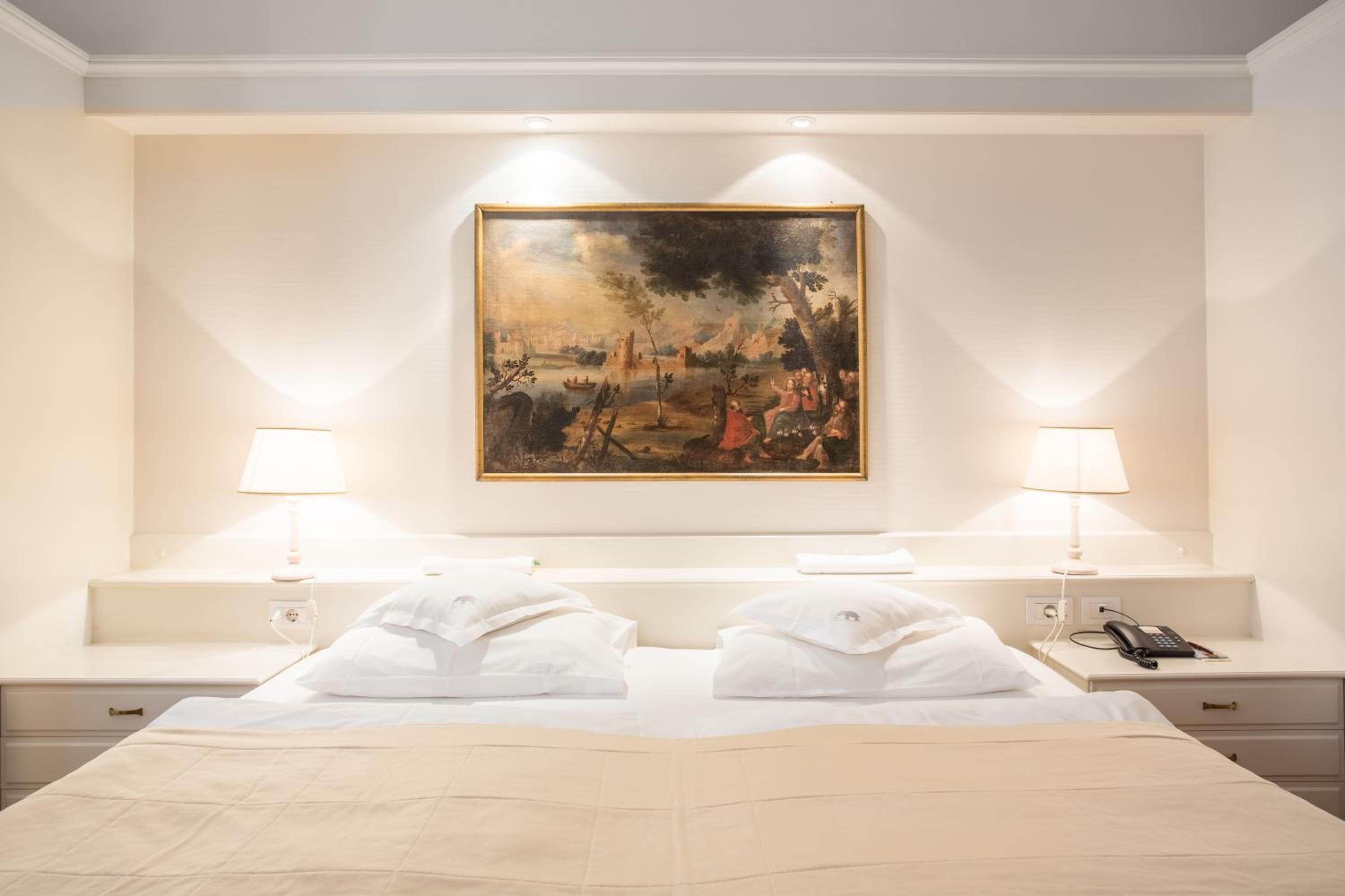 Superior Double Room - Photo 2