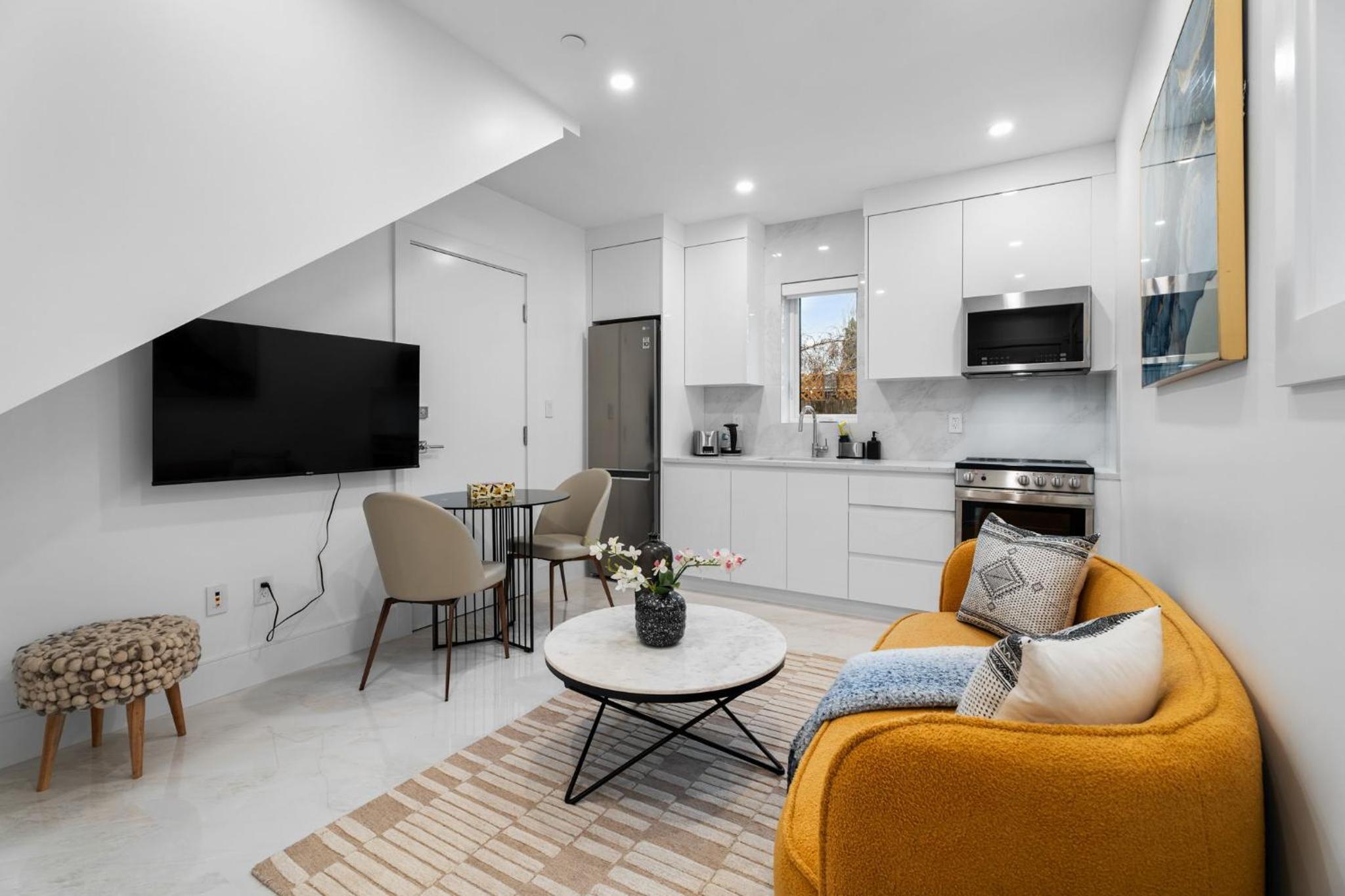 Two-Bedroom Suite photo 1
