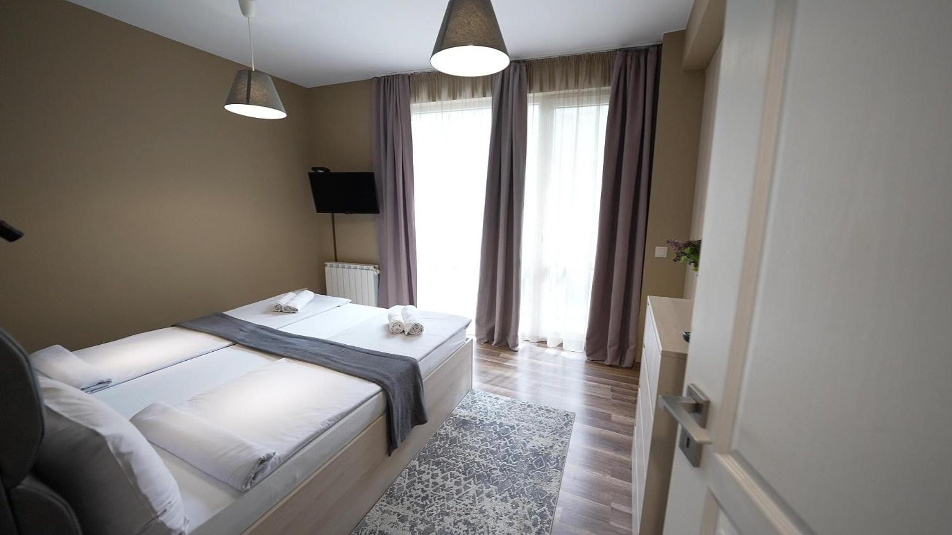 Two-Bedroom Apartment - Photo 4