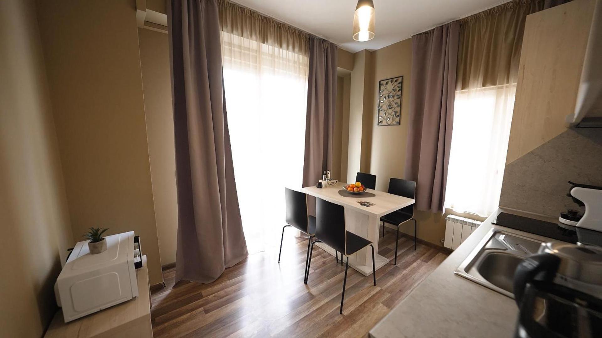 Two-Bedroom Apartment - Photo 2