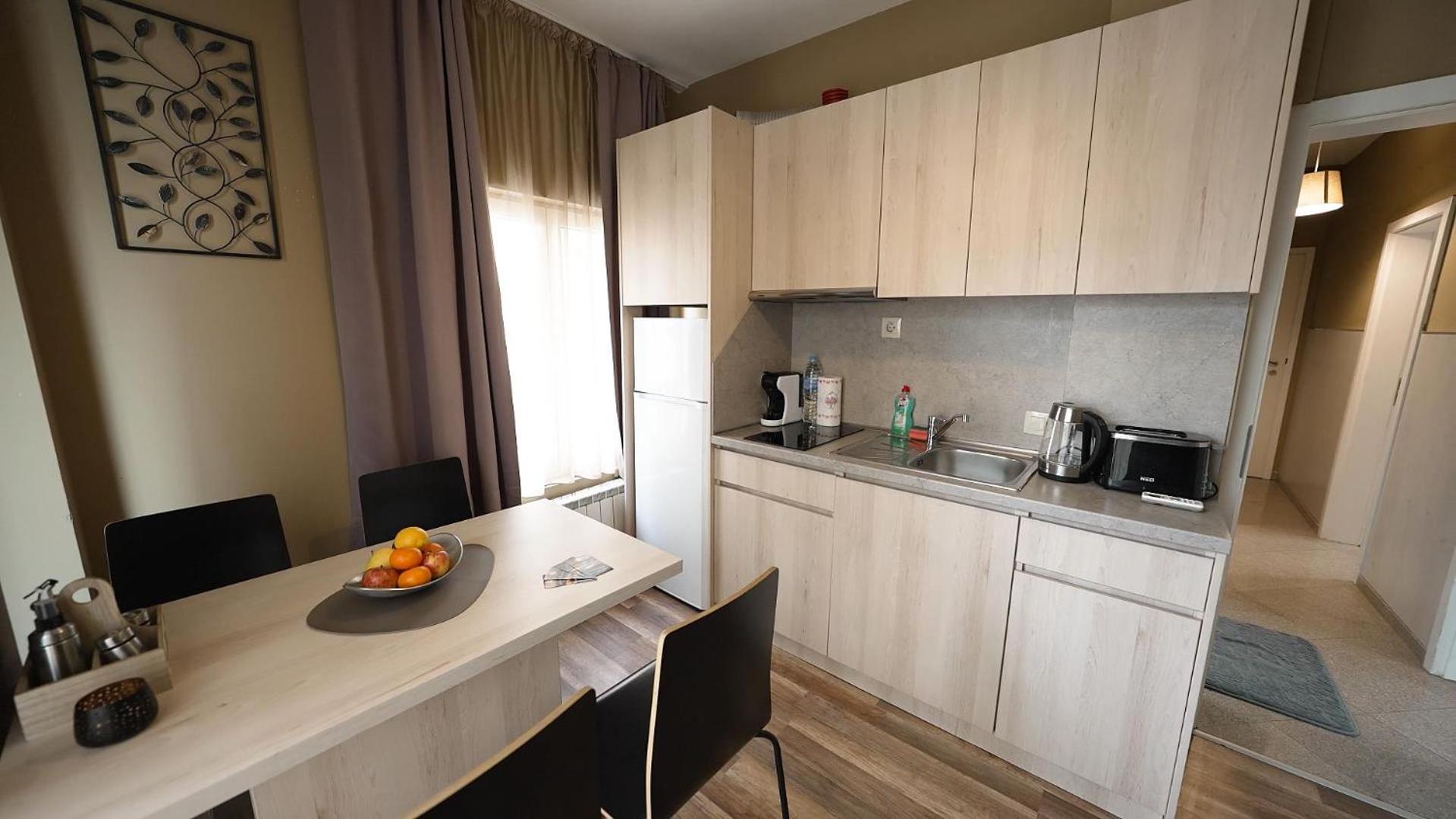 Two-Bedroom Apartment - Photo 3