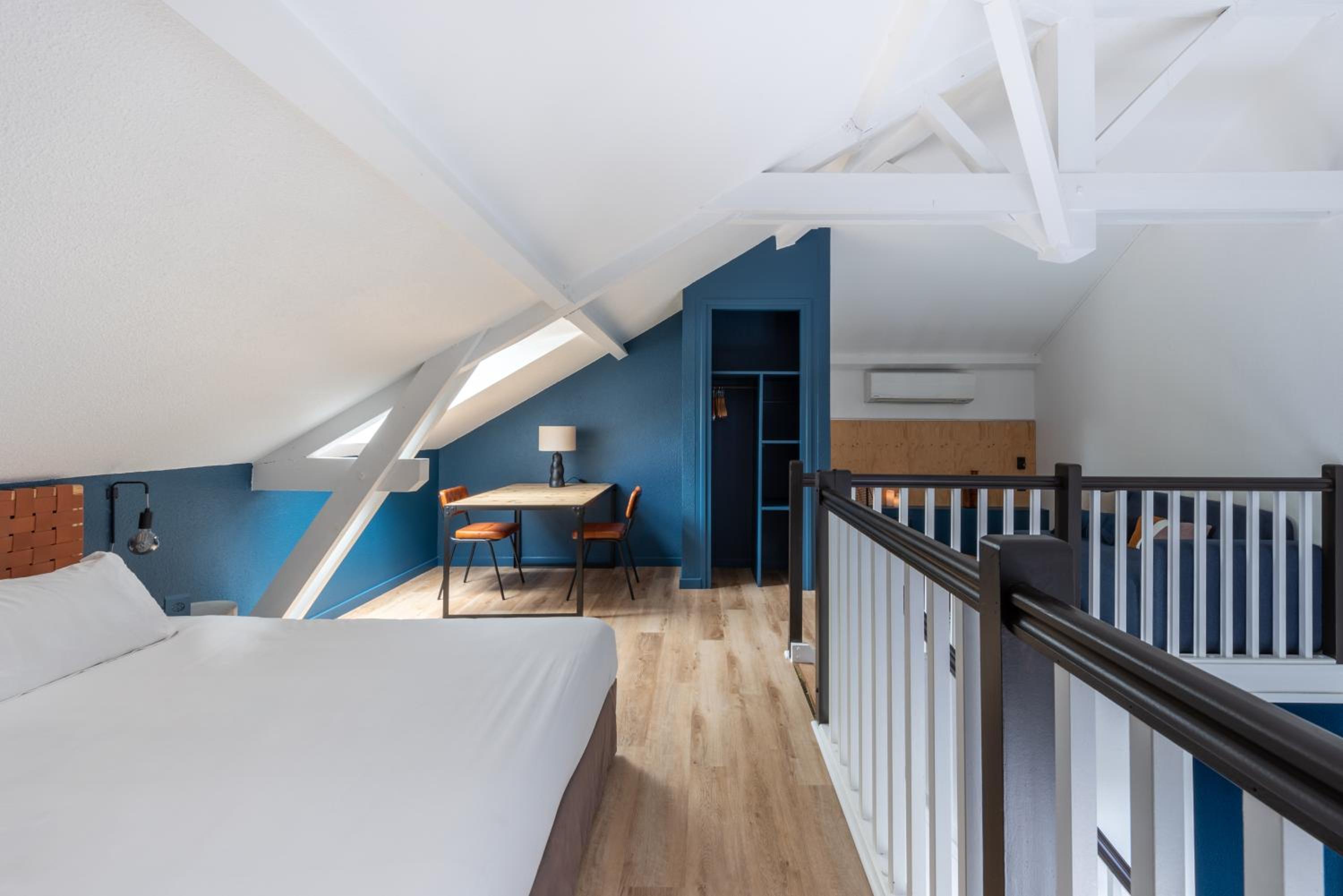 Duplex Family Suite - Photo 8