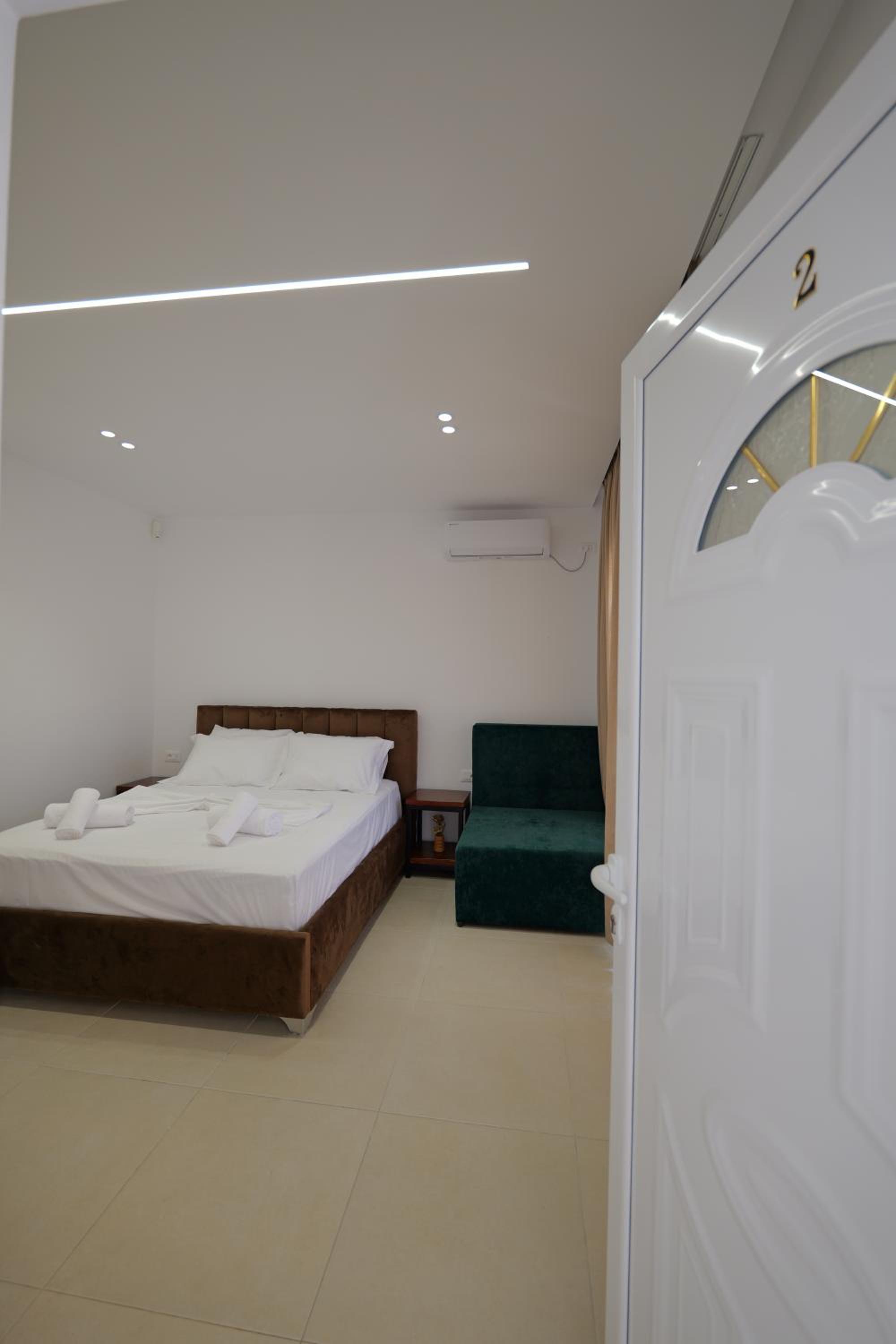 Studio Apartment with Balcony