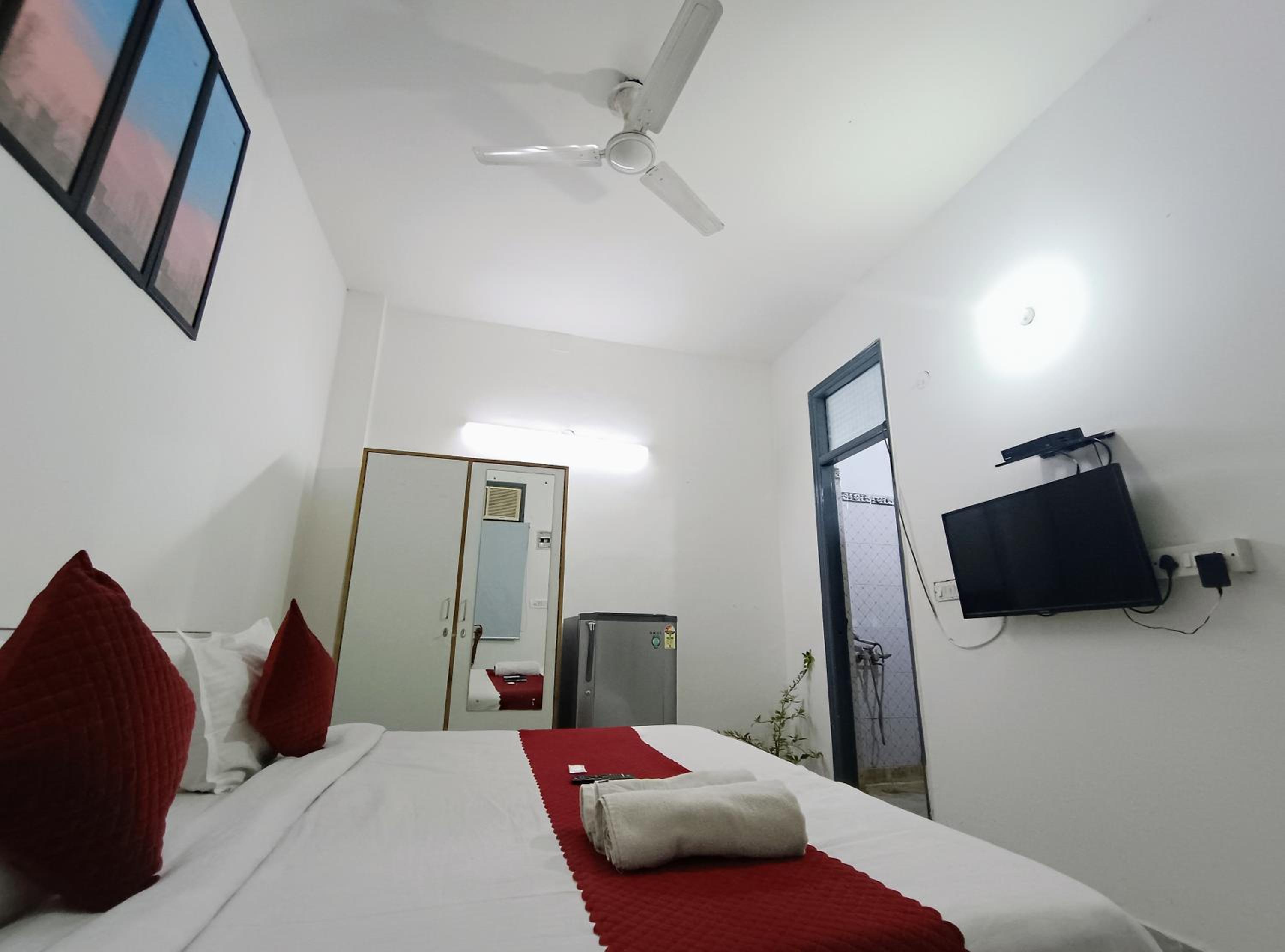 Double Room - Photo 27
