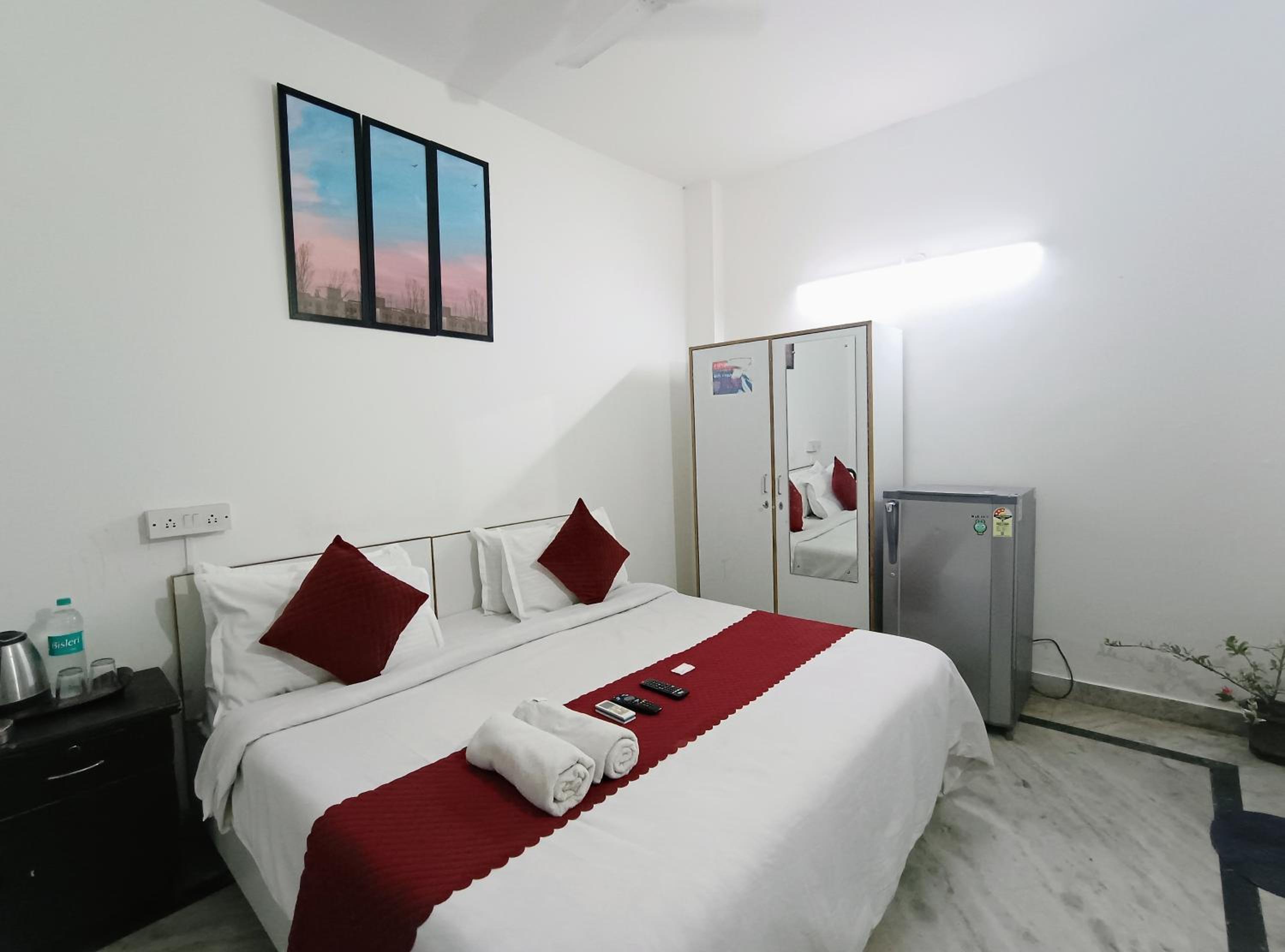Double Room - Photo 22