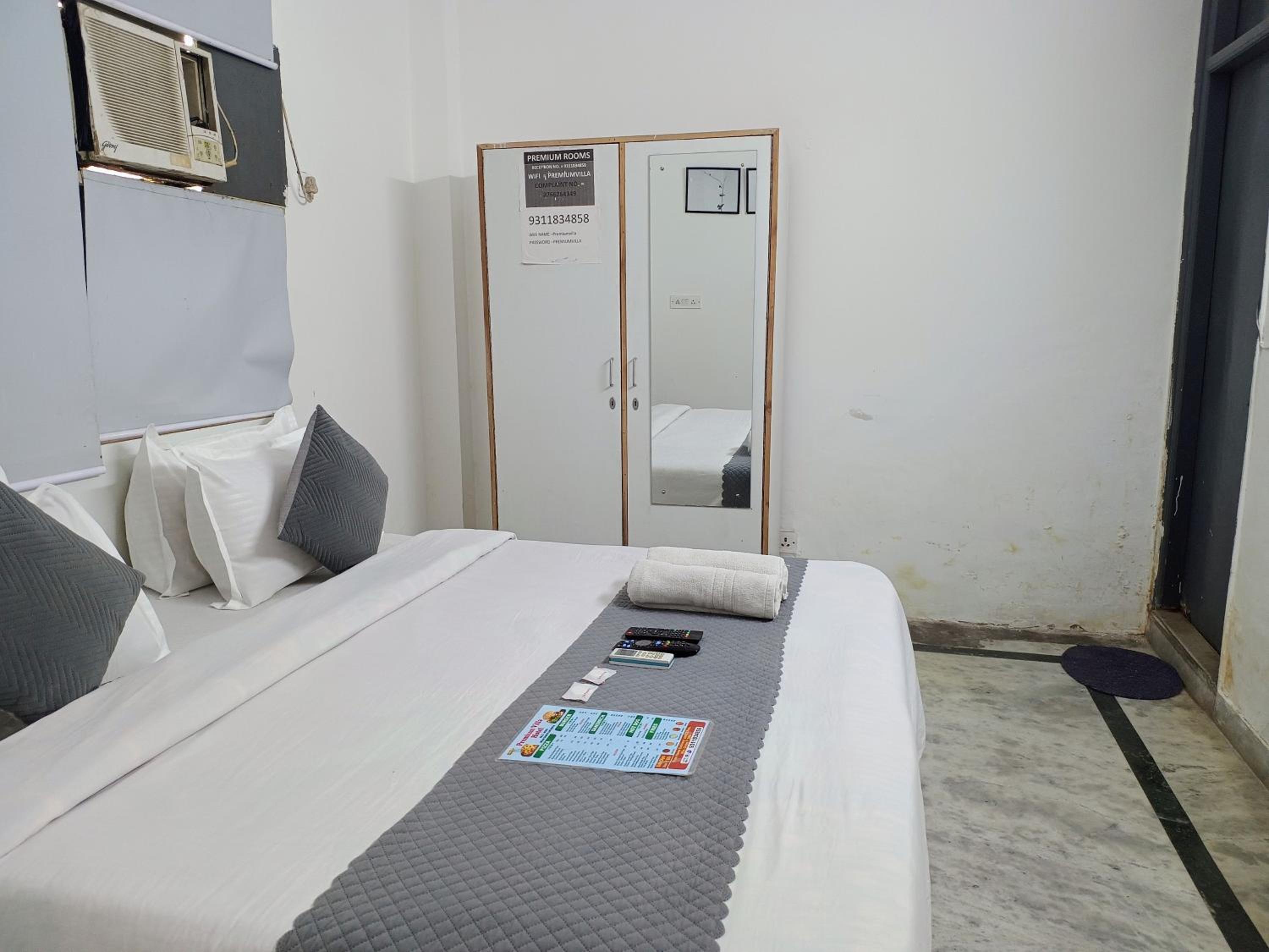 Double Room - Photo 2