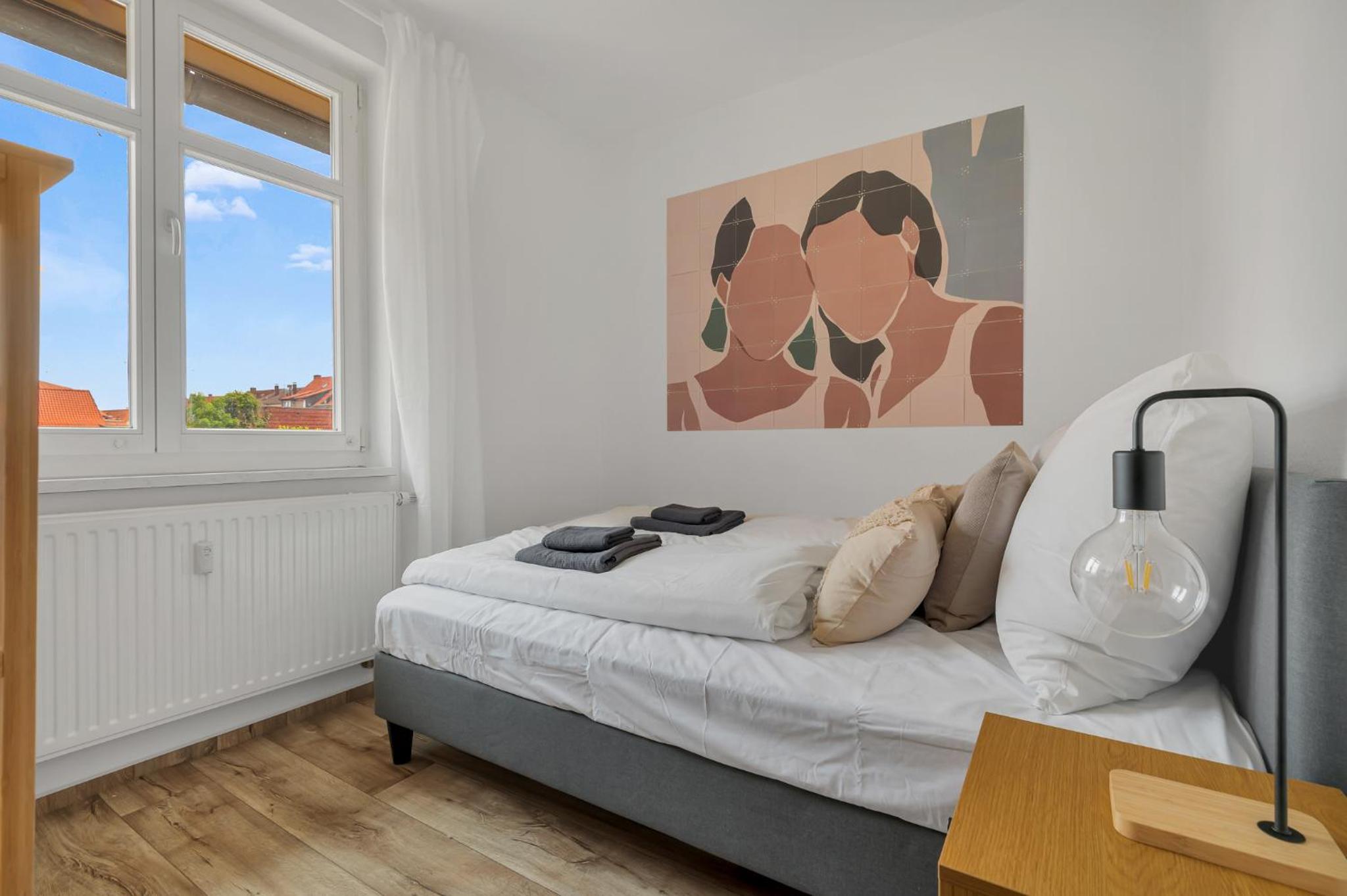 One-Bedroom Apartment photo 2