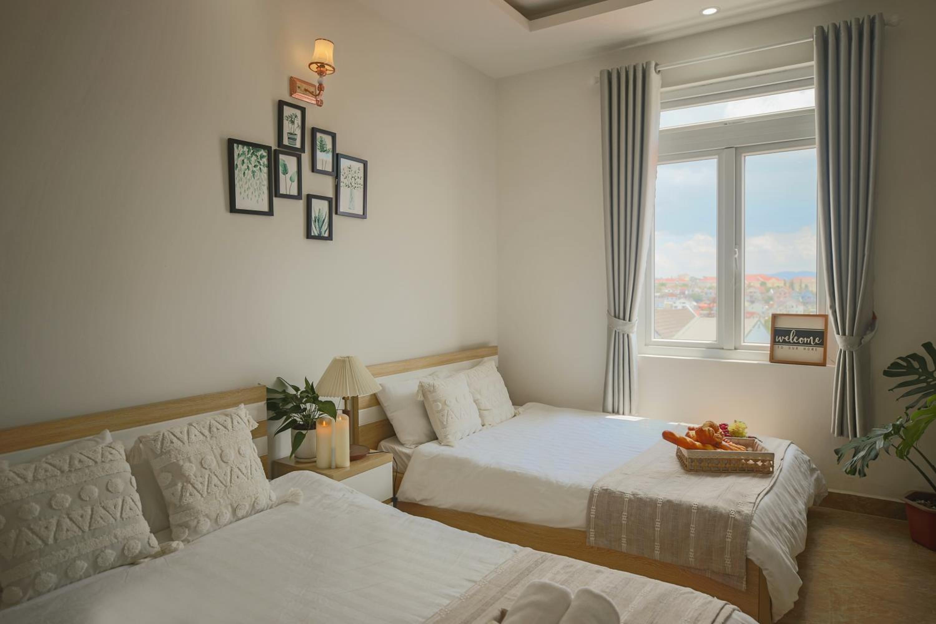 Deluxe Family Room - Photo 6