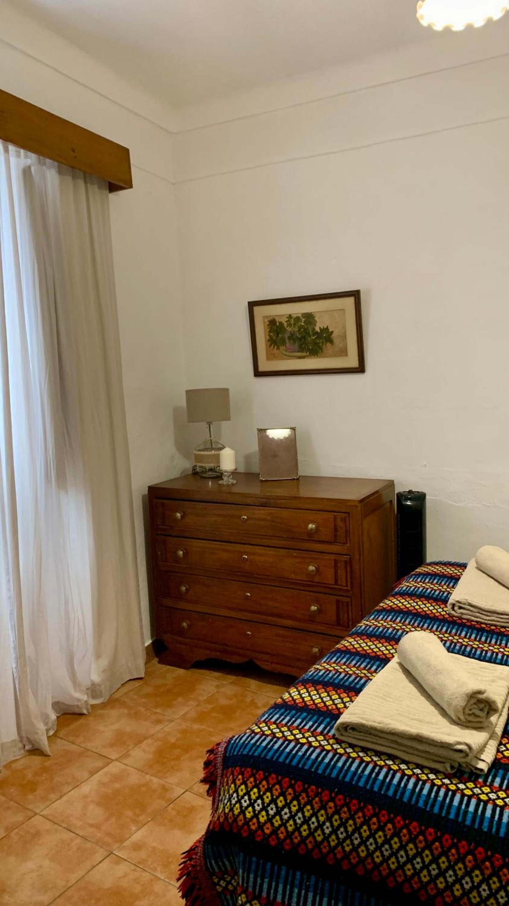 One-Bedroom House photo 1
