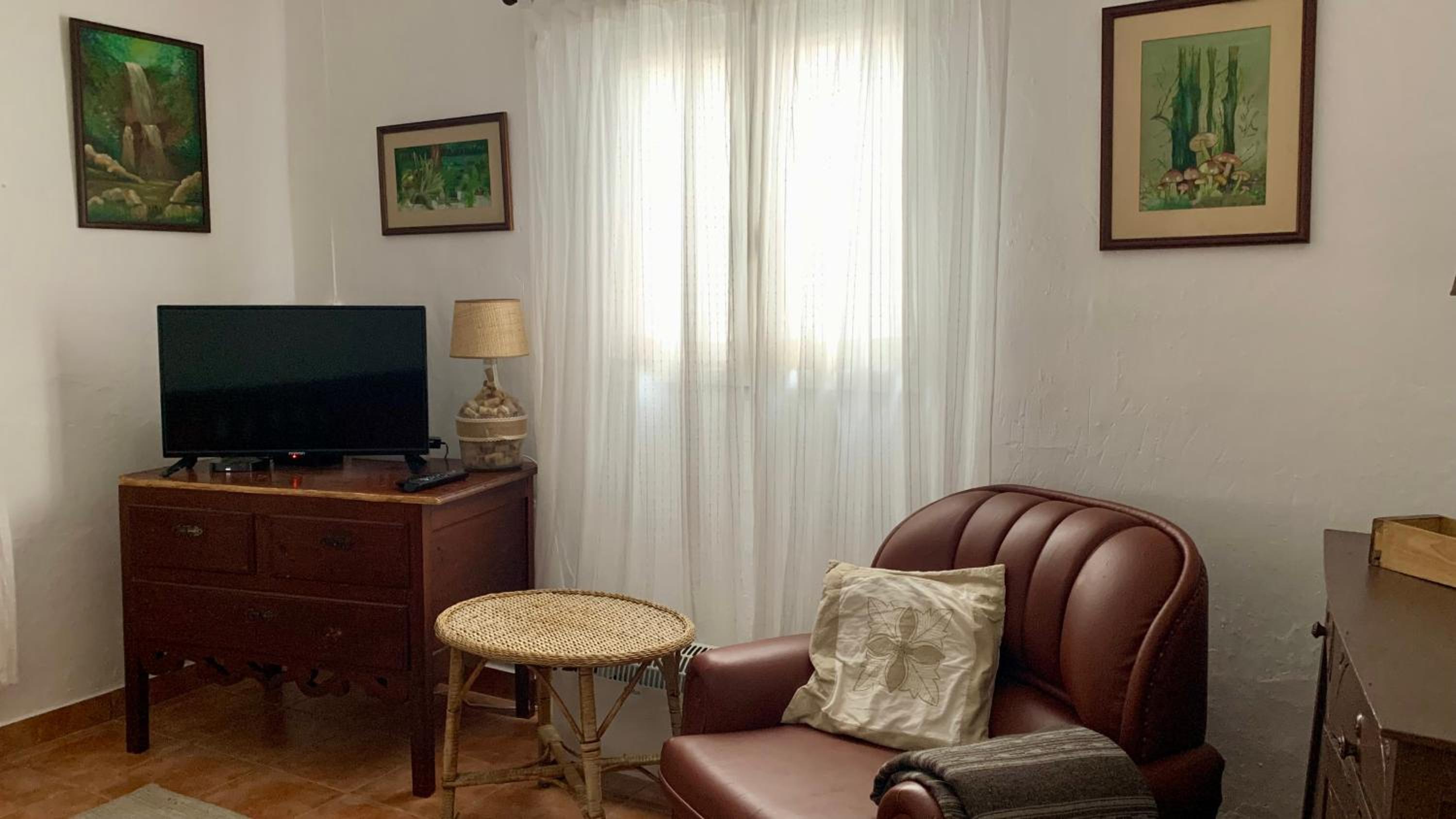 One-Bedroom House photo 3