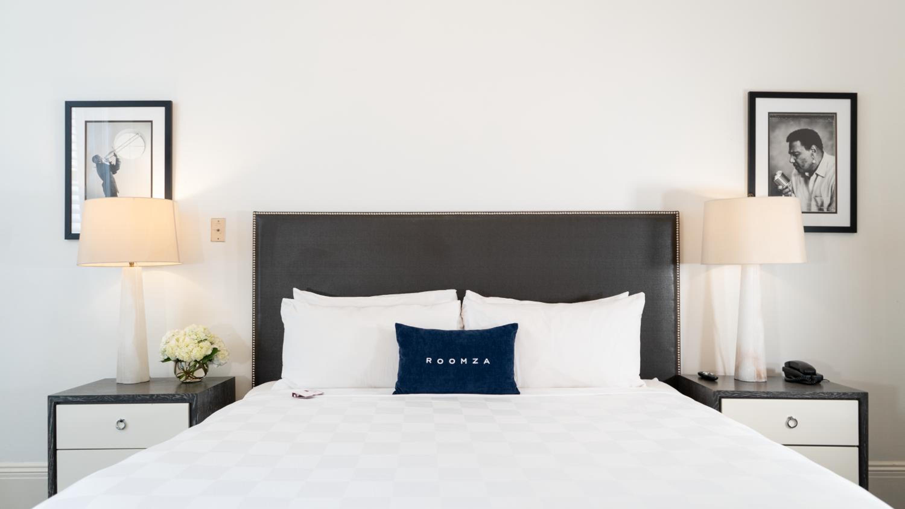 Superior King Room - Photo 3