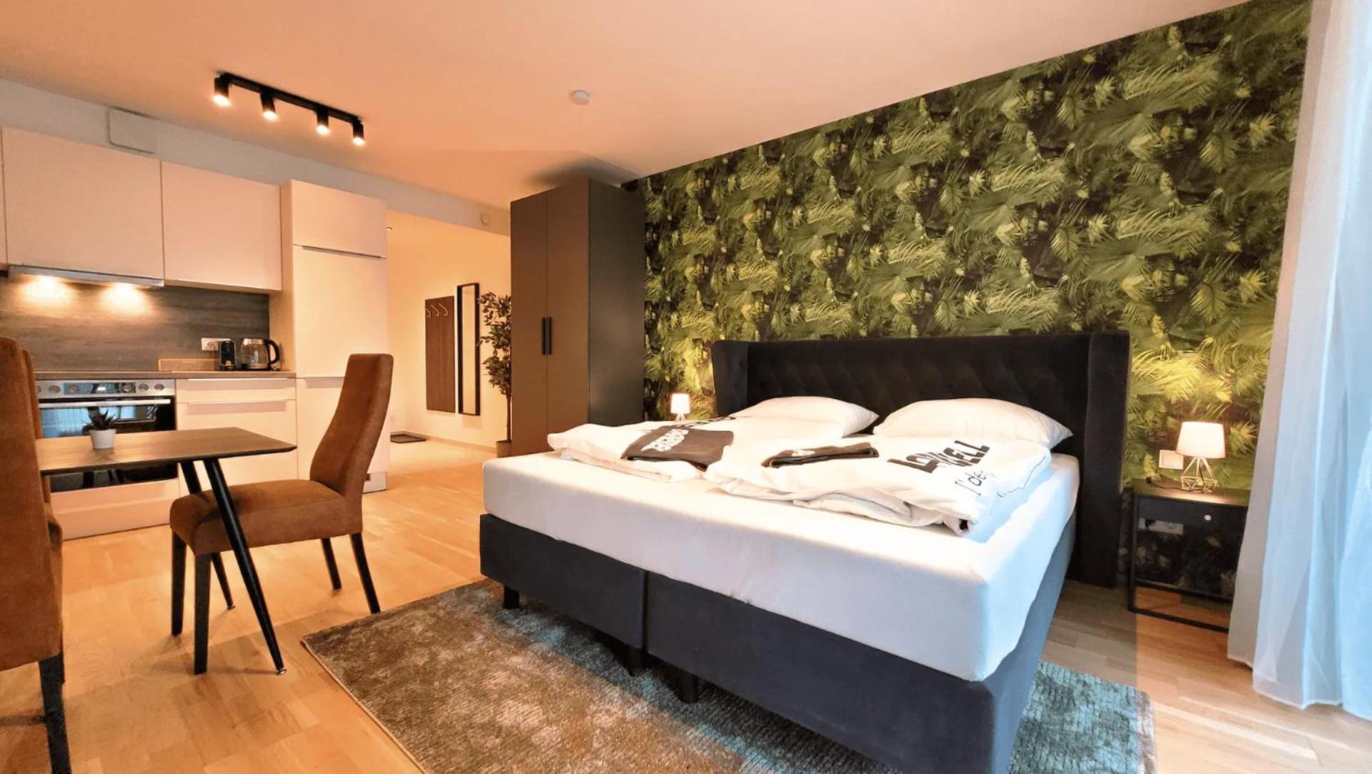 One-Bedroom Apartment with Balcony photo 1