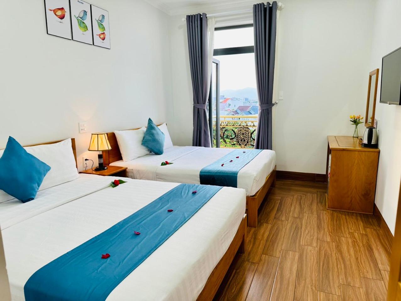 Deluxe Queen Room with Two Queen Beds