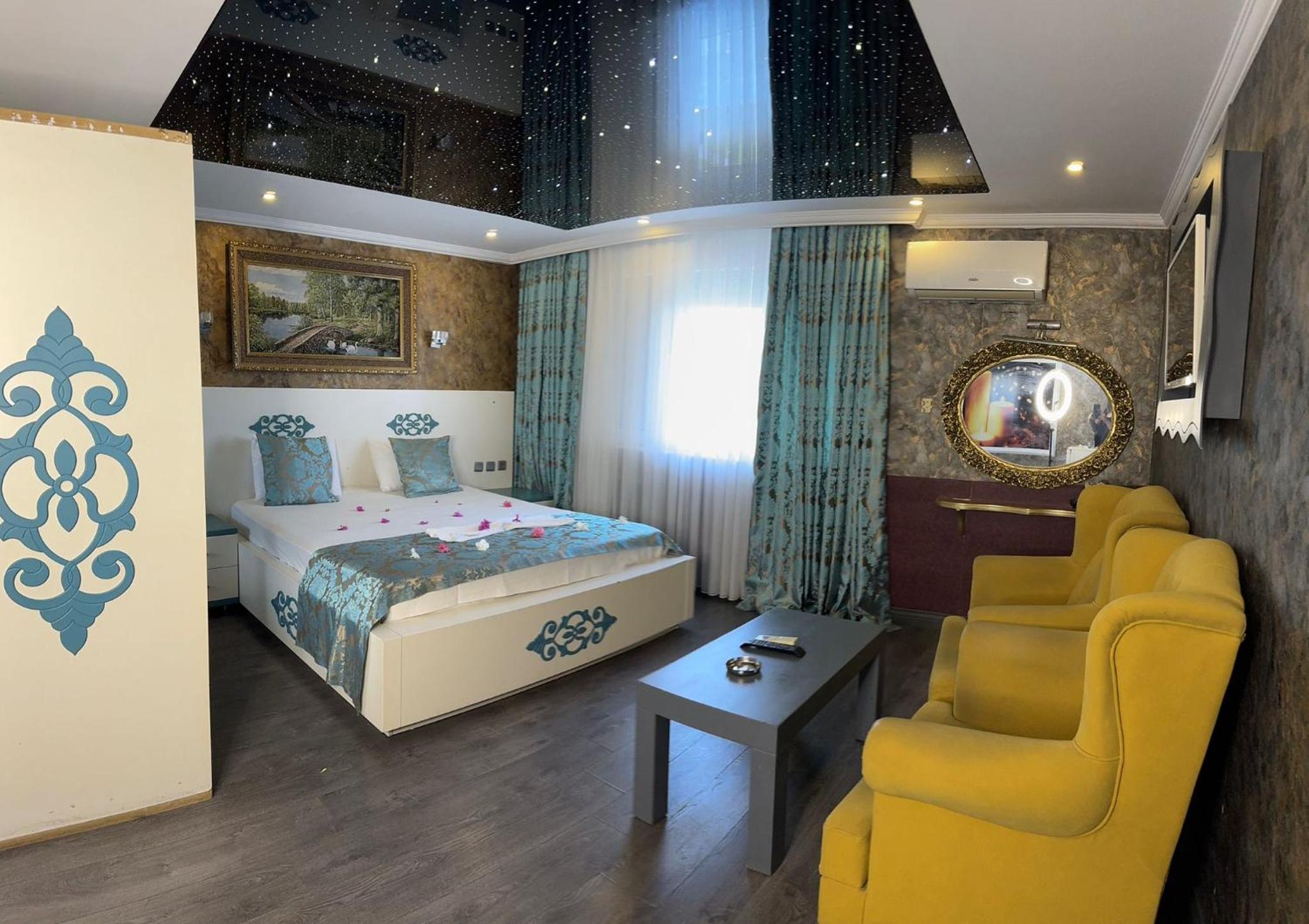 Suite with Sea View