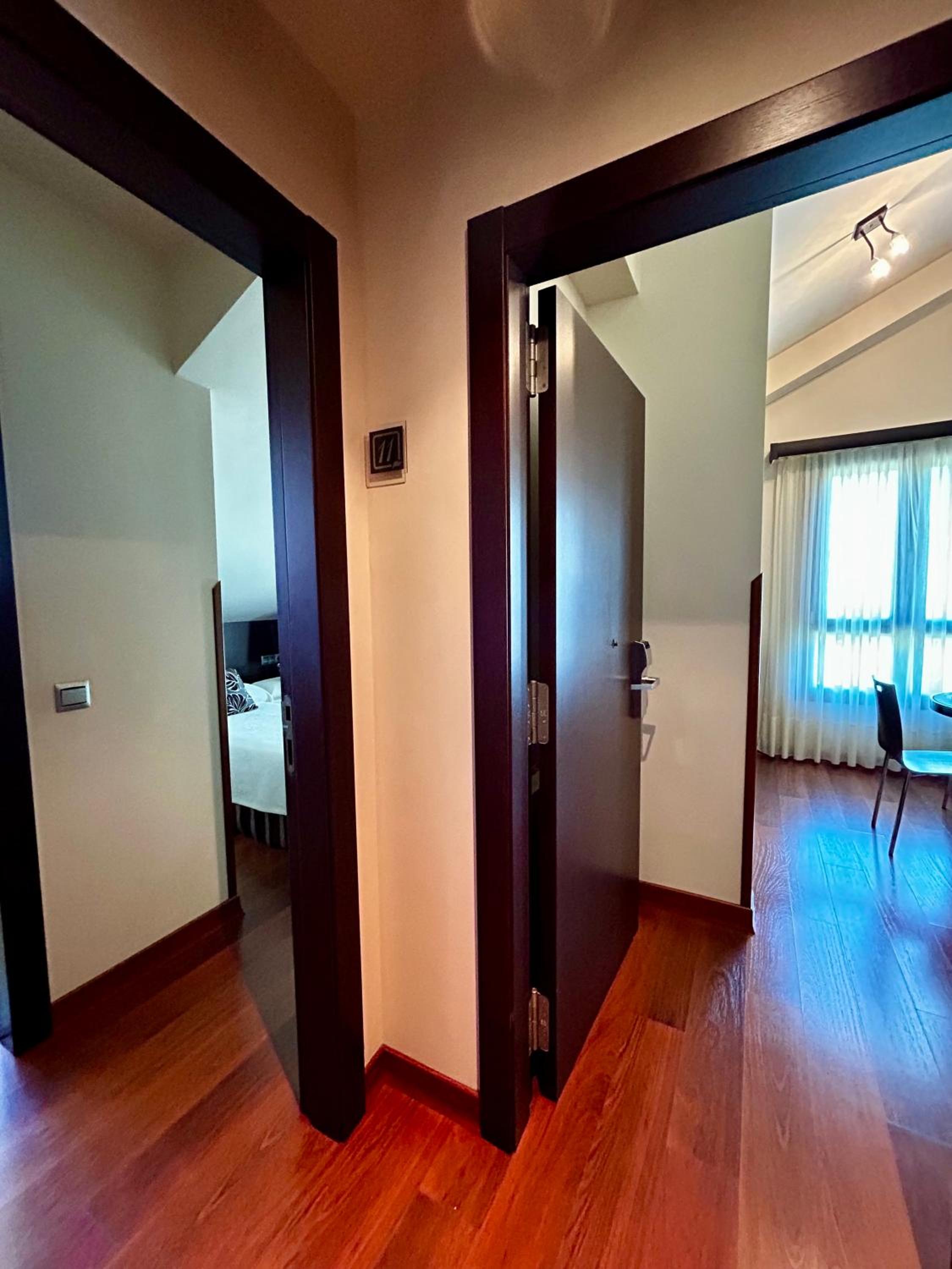 Two-Bedroom Apartment (4 Adults) photo 2