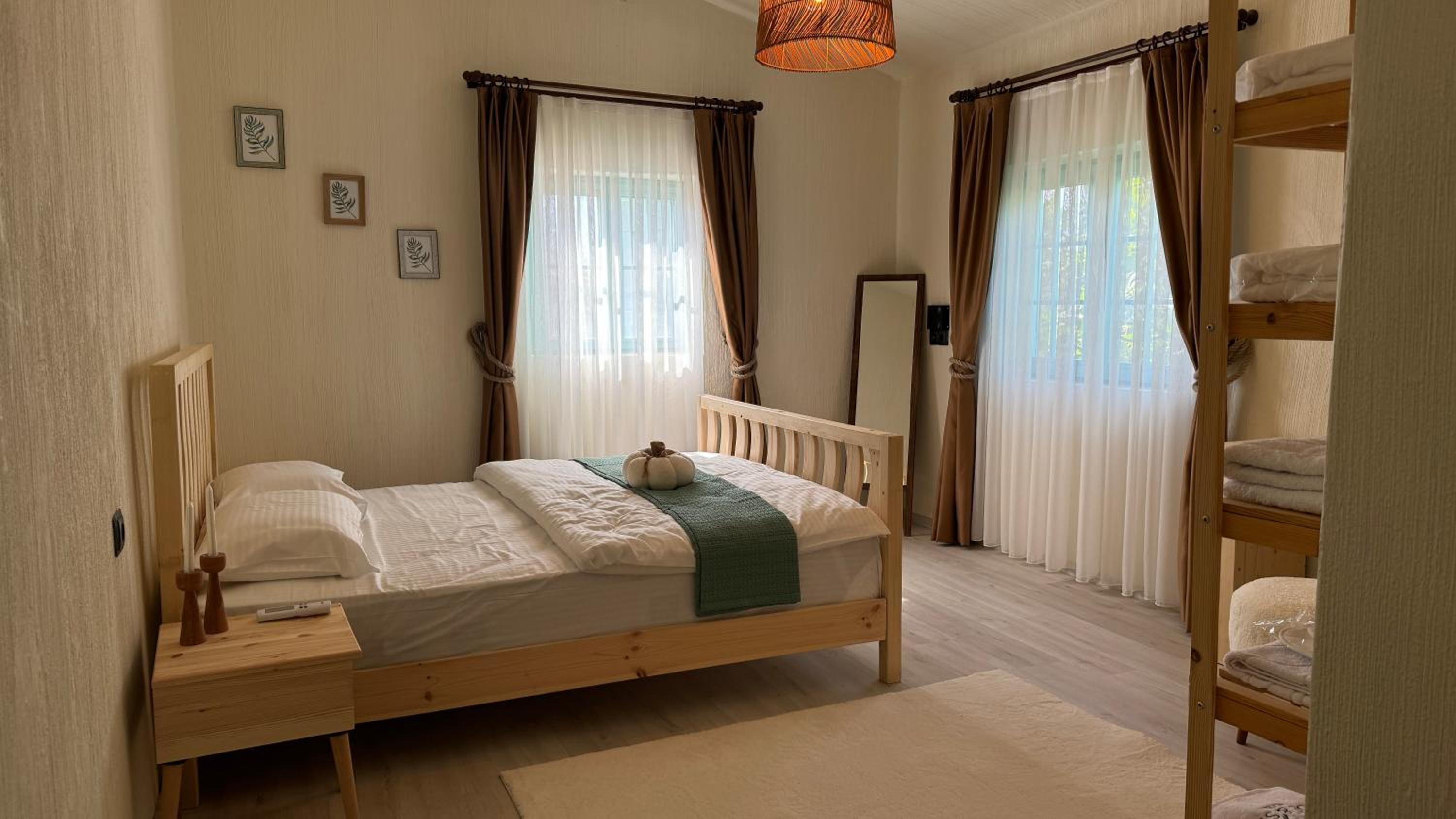 Standard Double Room photo 3