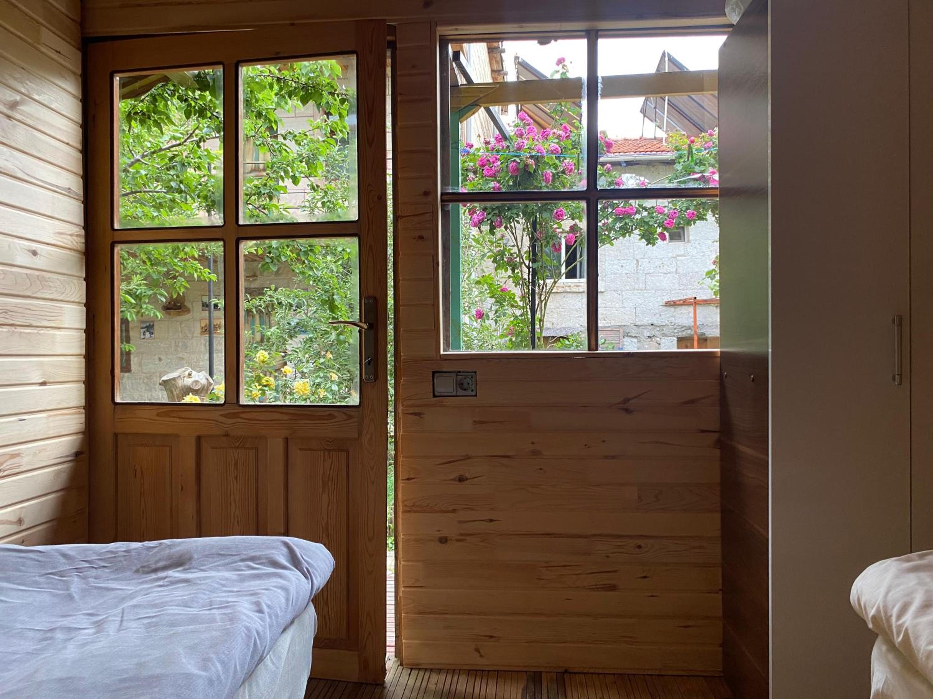 Bungalow with Garden View photo 1