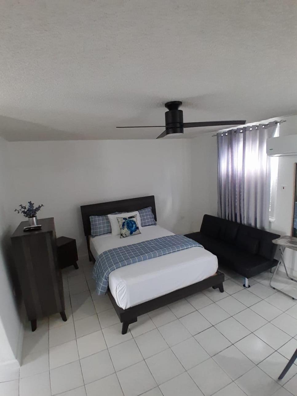 Apartment with Mountain View photo 1