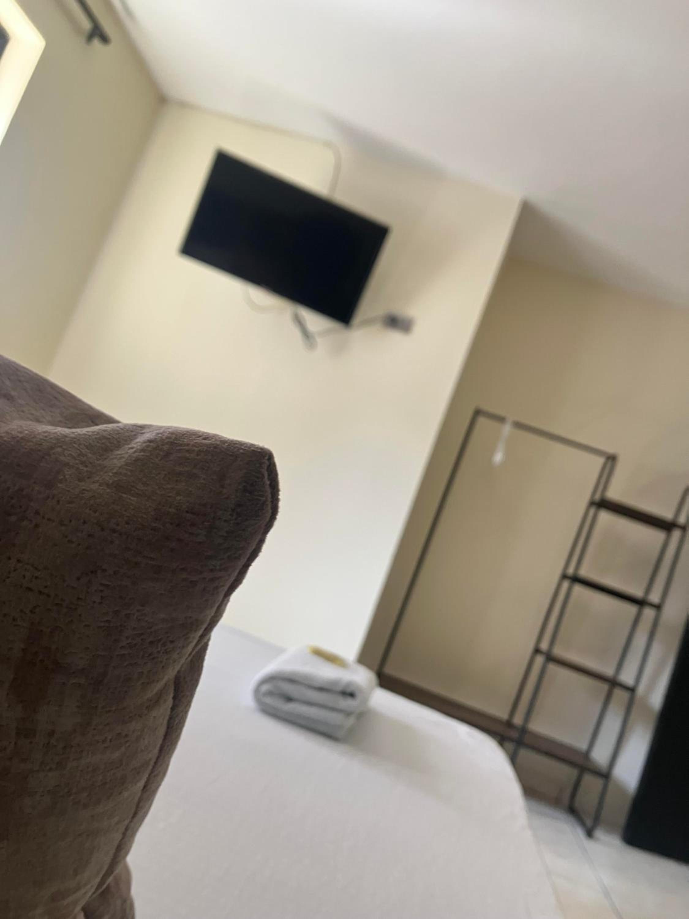 Large Double Room photo 2