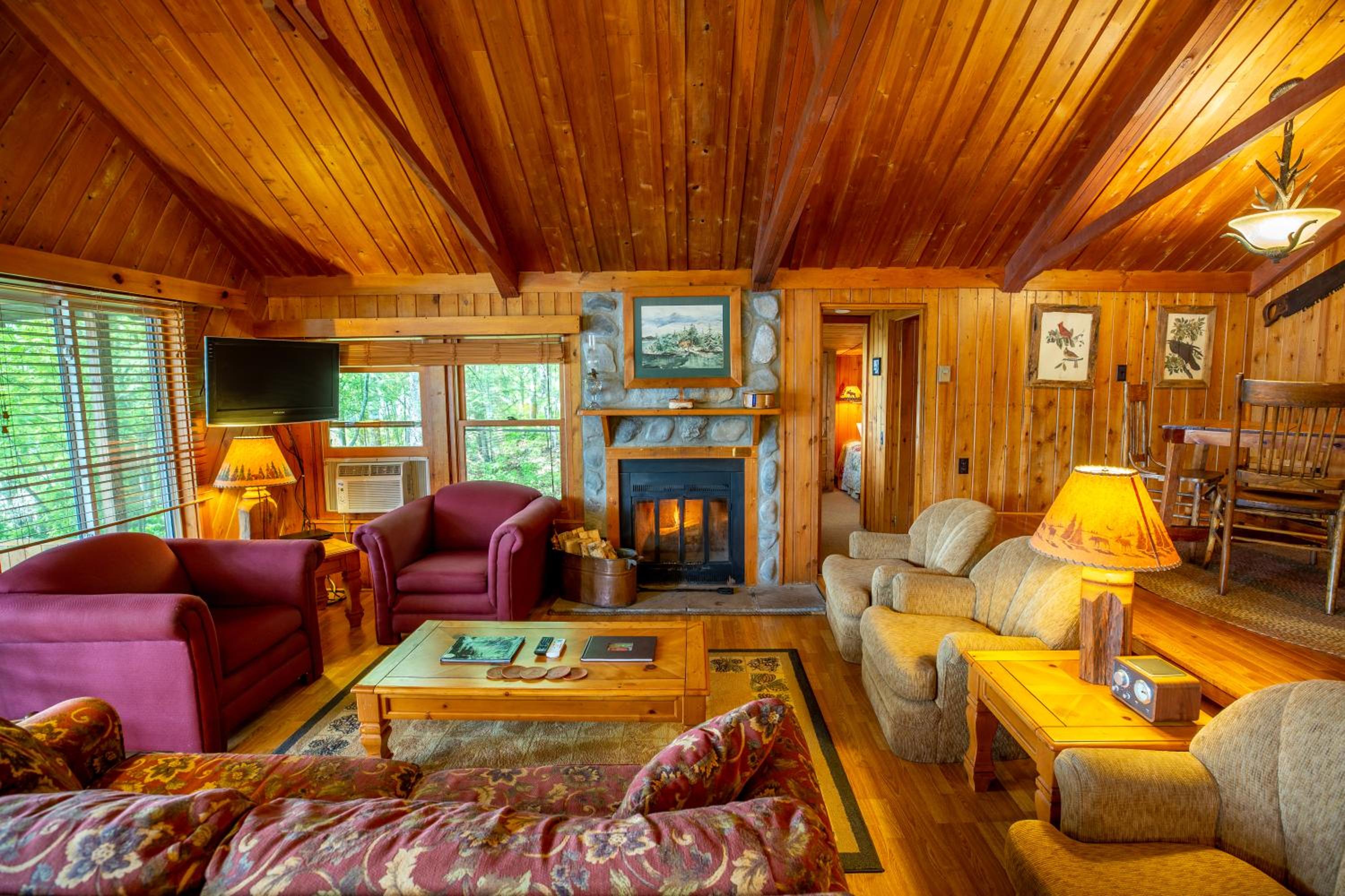 Five-Bedroom House photo 3