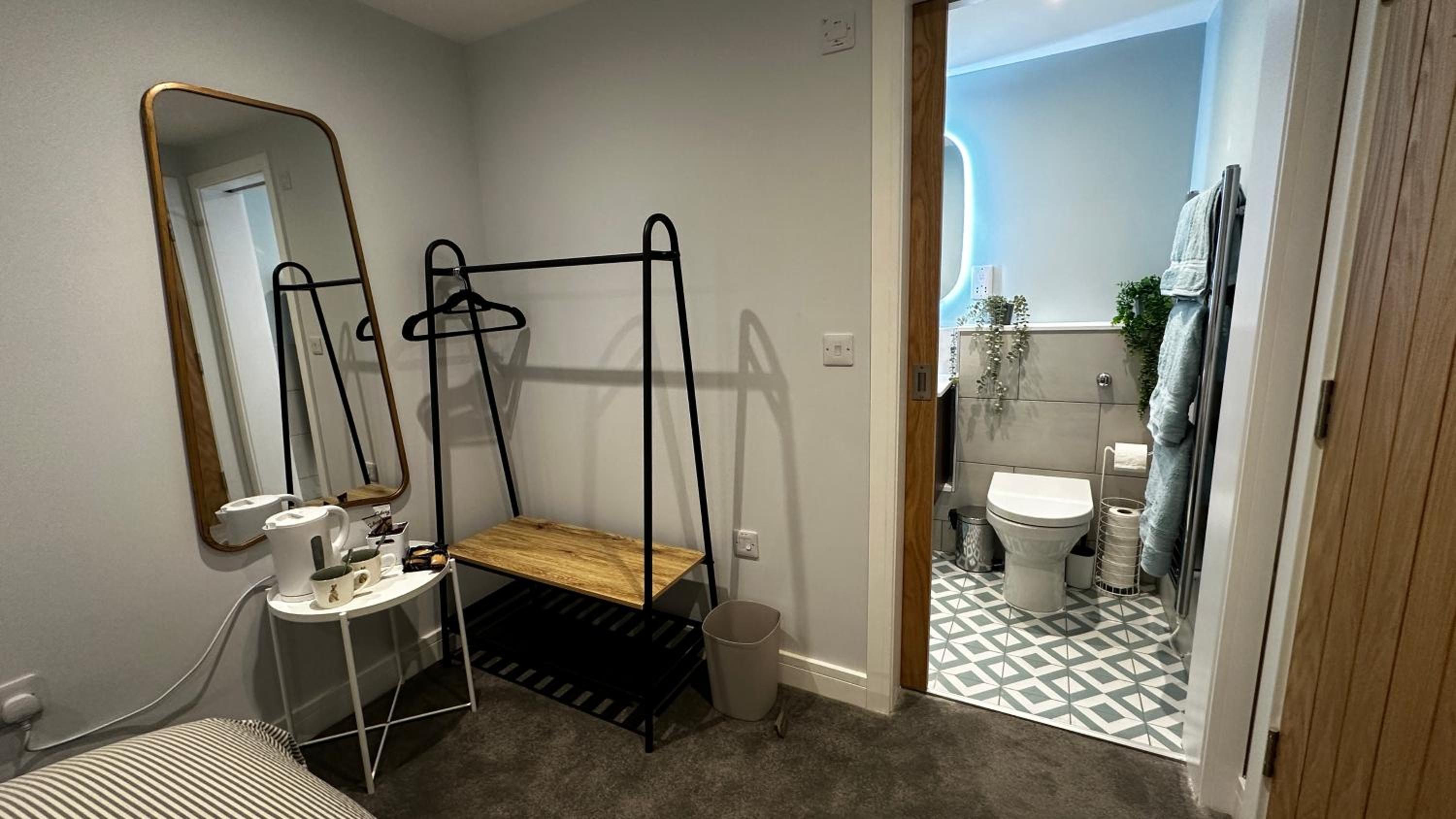 Double Room with Private Bathroom photo 2