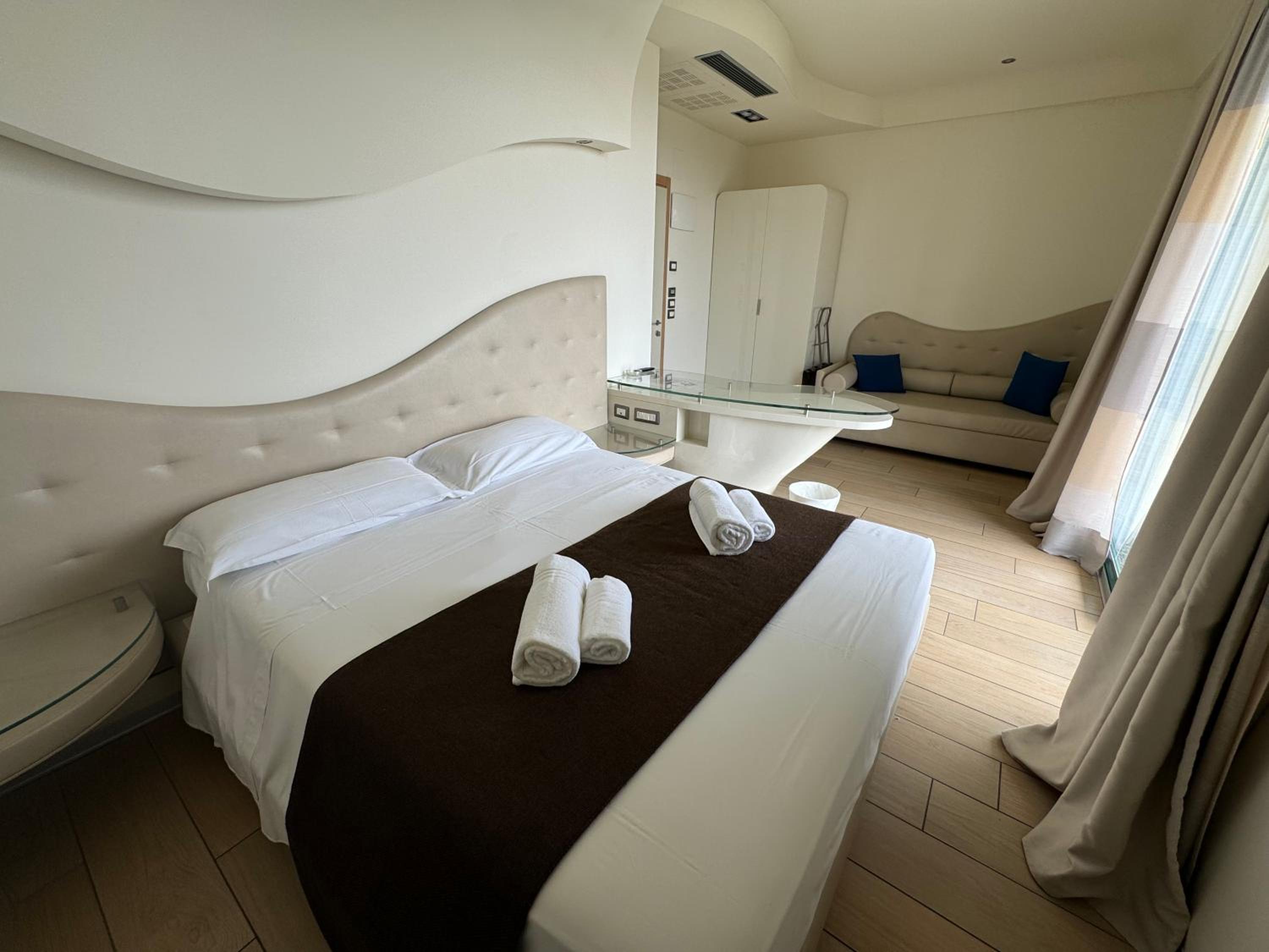 Superior Quadruple Room With Balcony - Photo 4