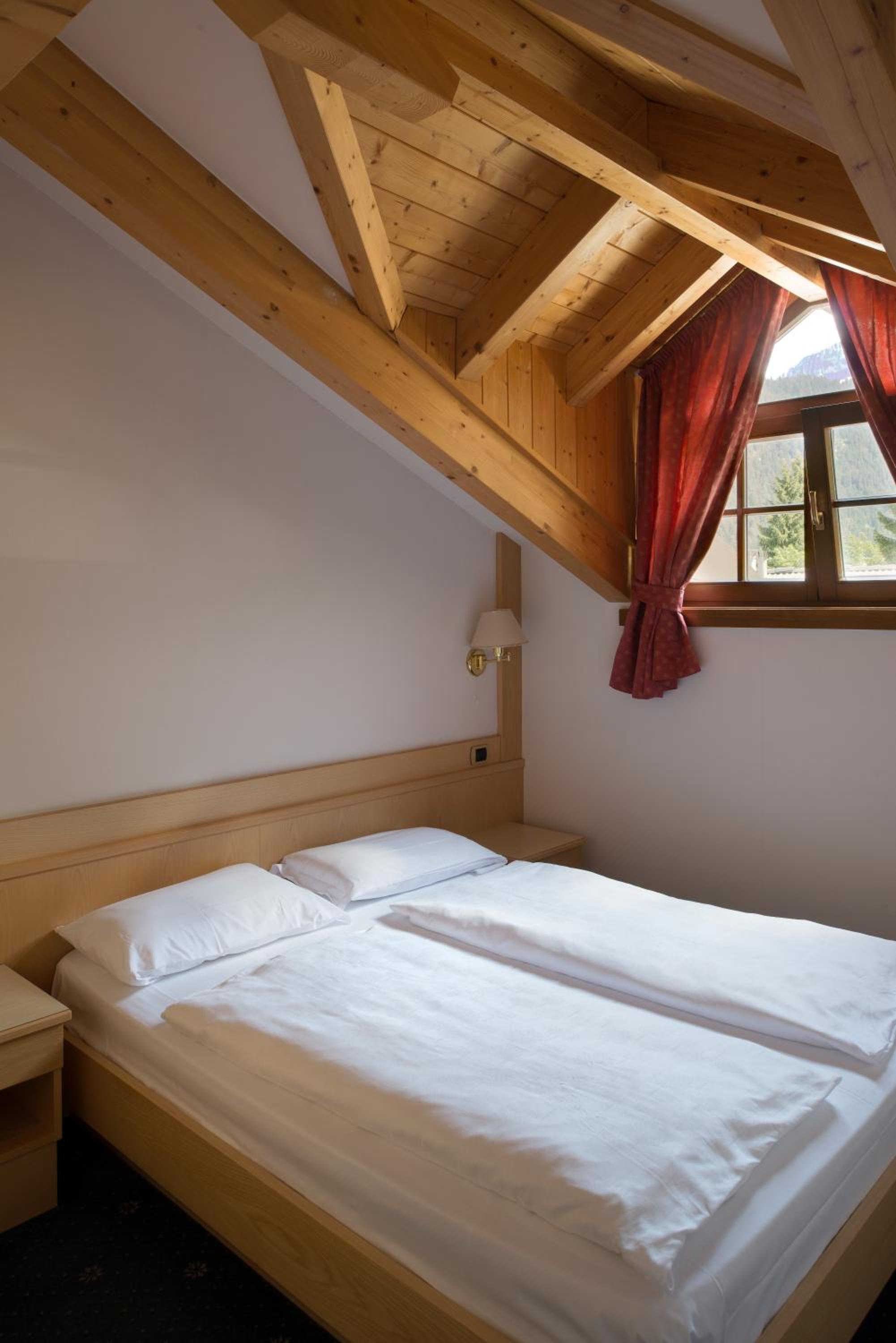 Economy Double or Twin Room