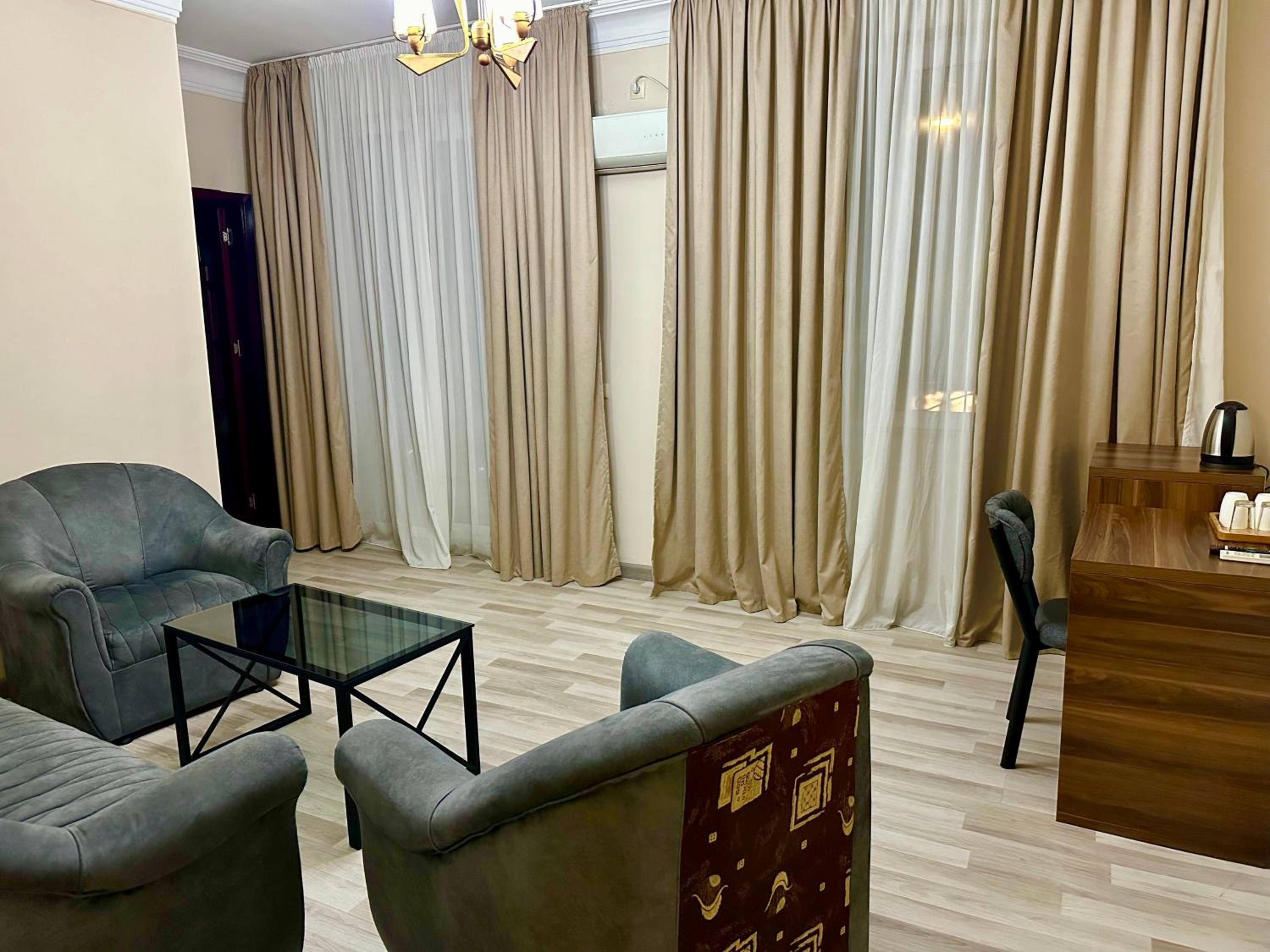 Suite with City View
