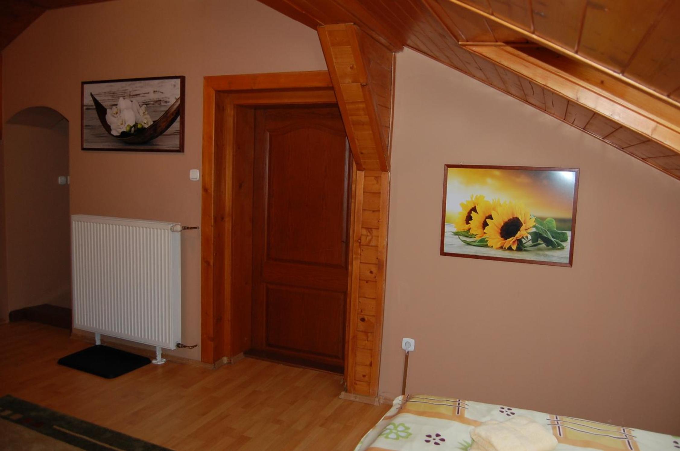 One-Bedroom Suite photo 3