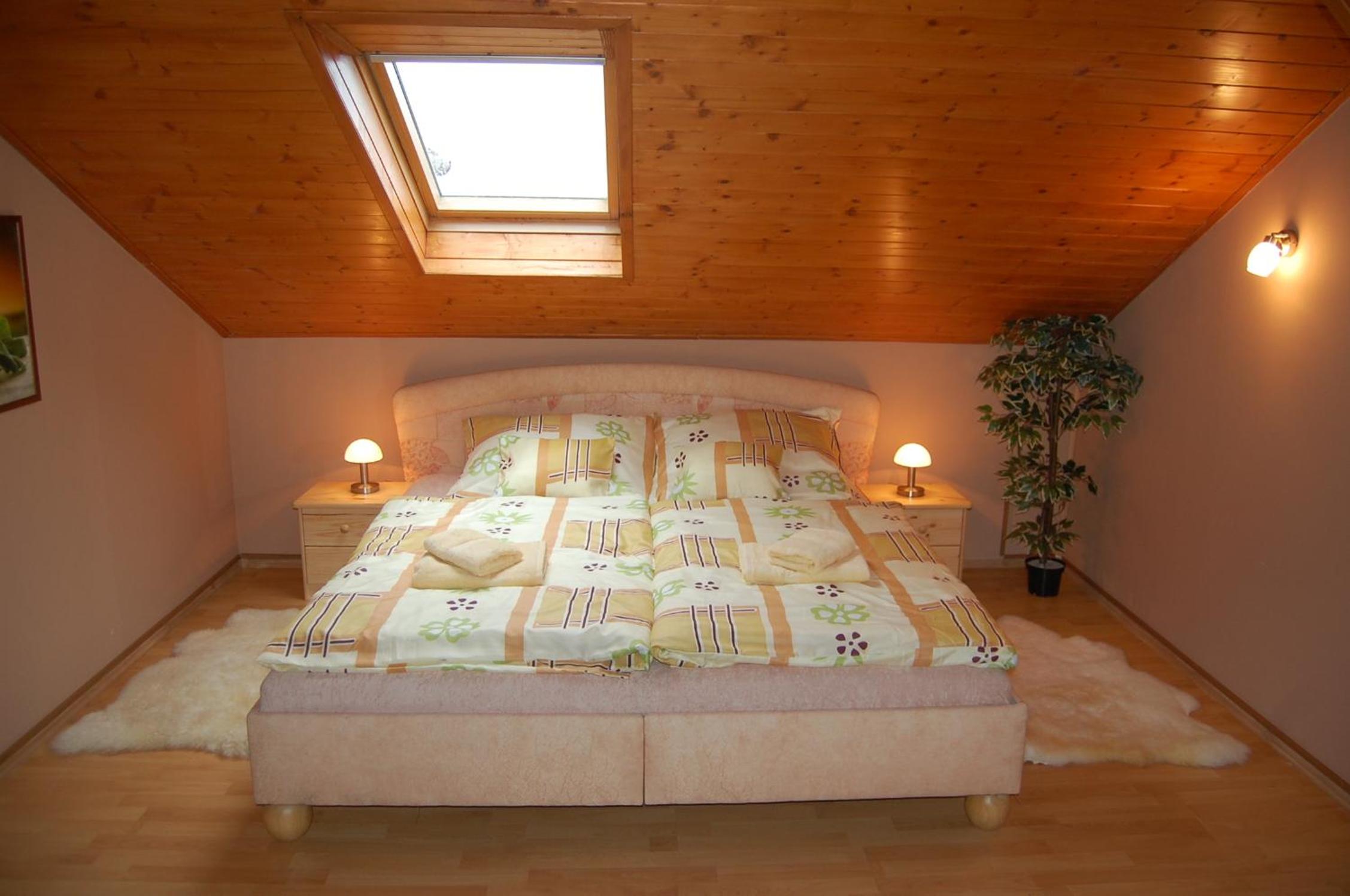 One-Bedroom Suite photo 1
